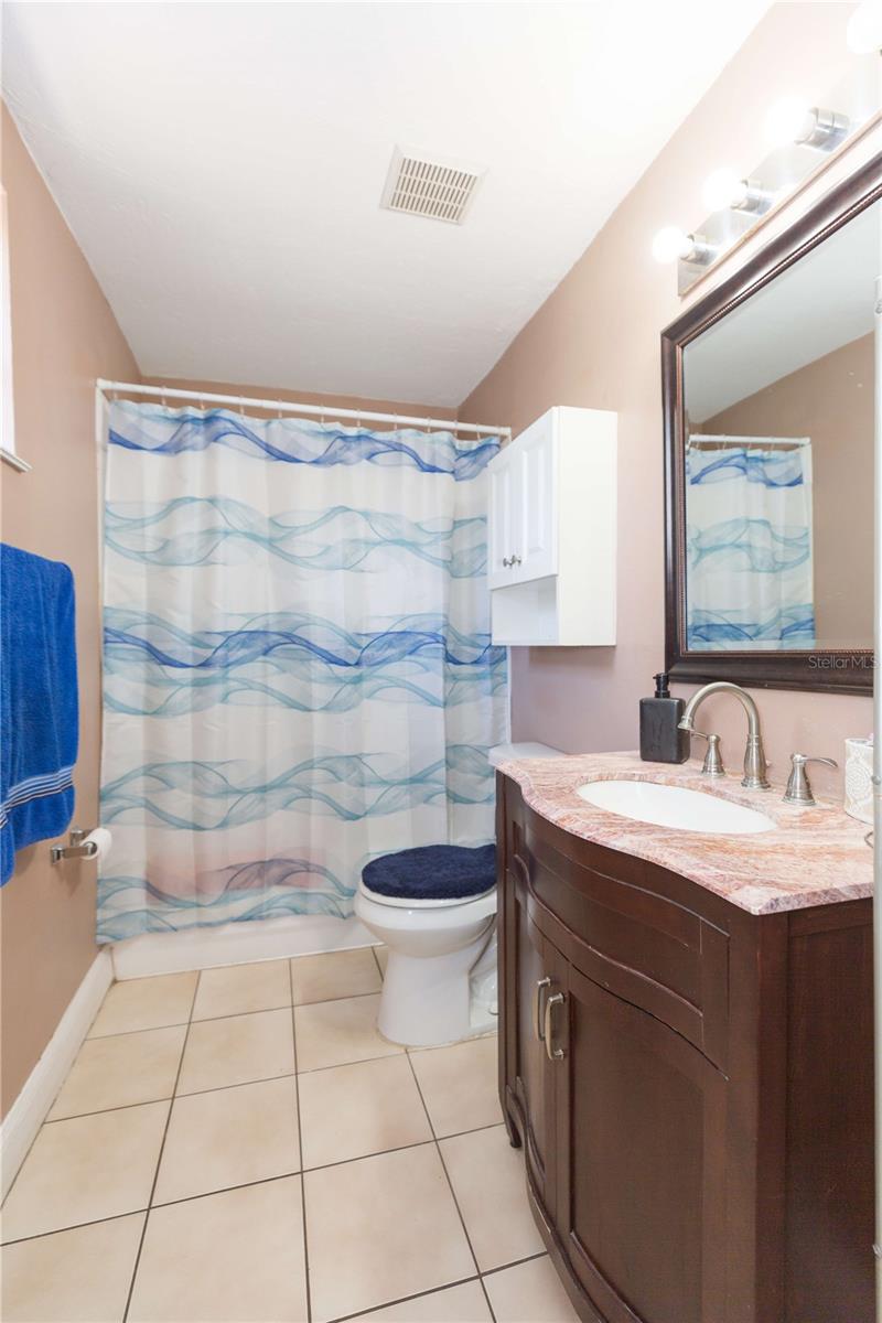 Image 19 of 36 For 2322 Cherry Street