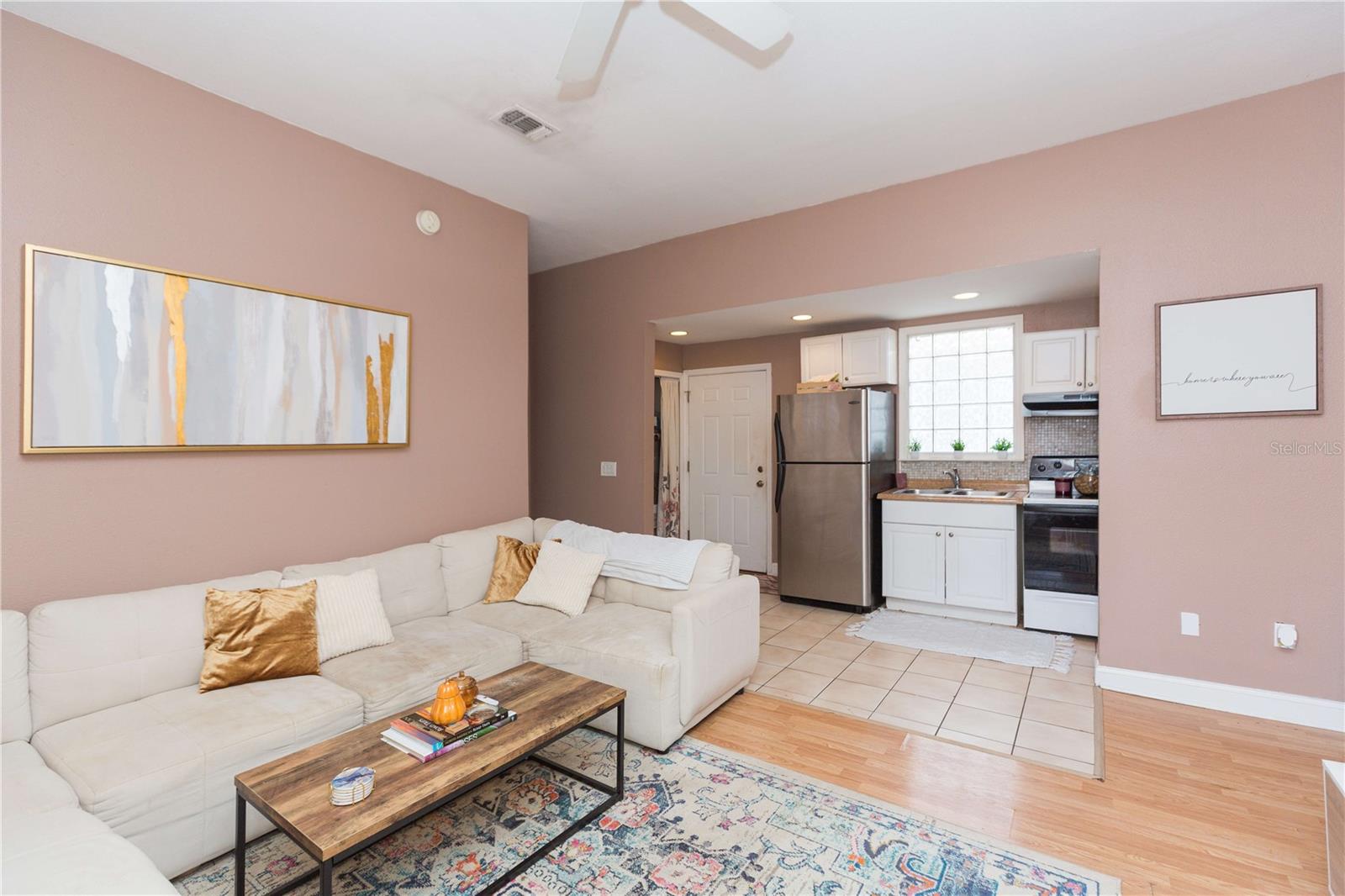 Image 23 of 36 For 2322 Cherry Street