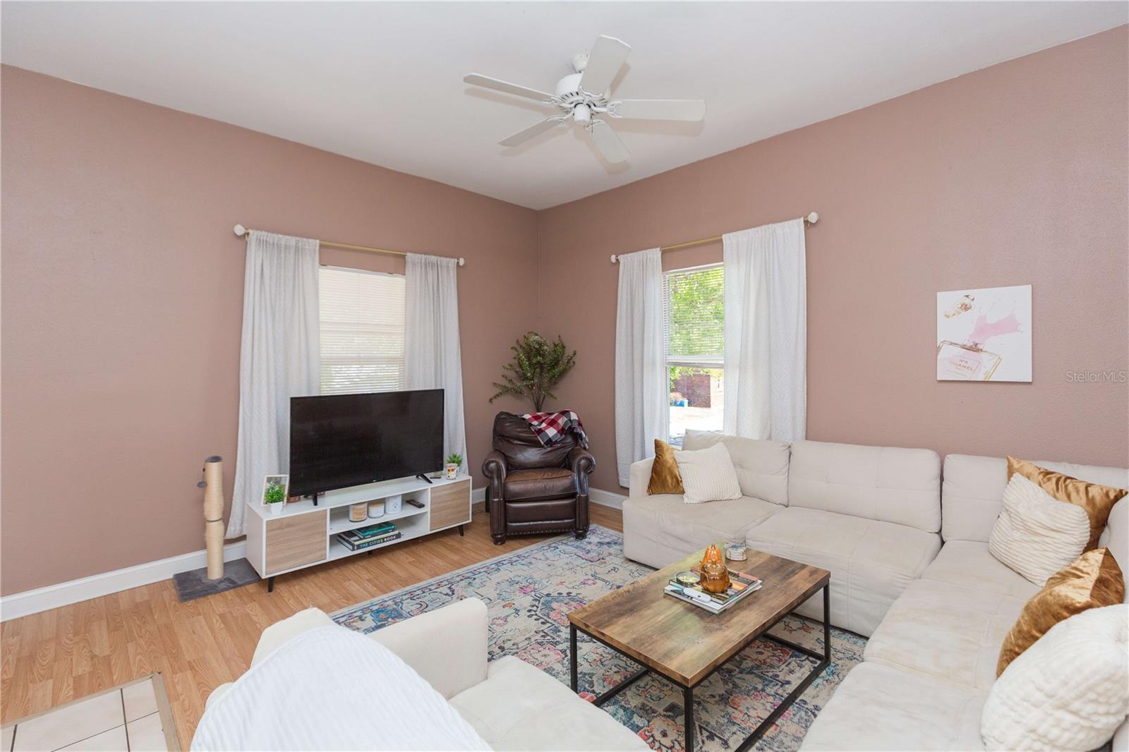 Image 24 of 36 For 2322 Cherry Street