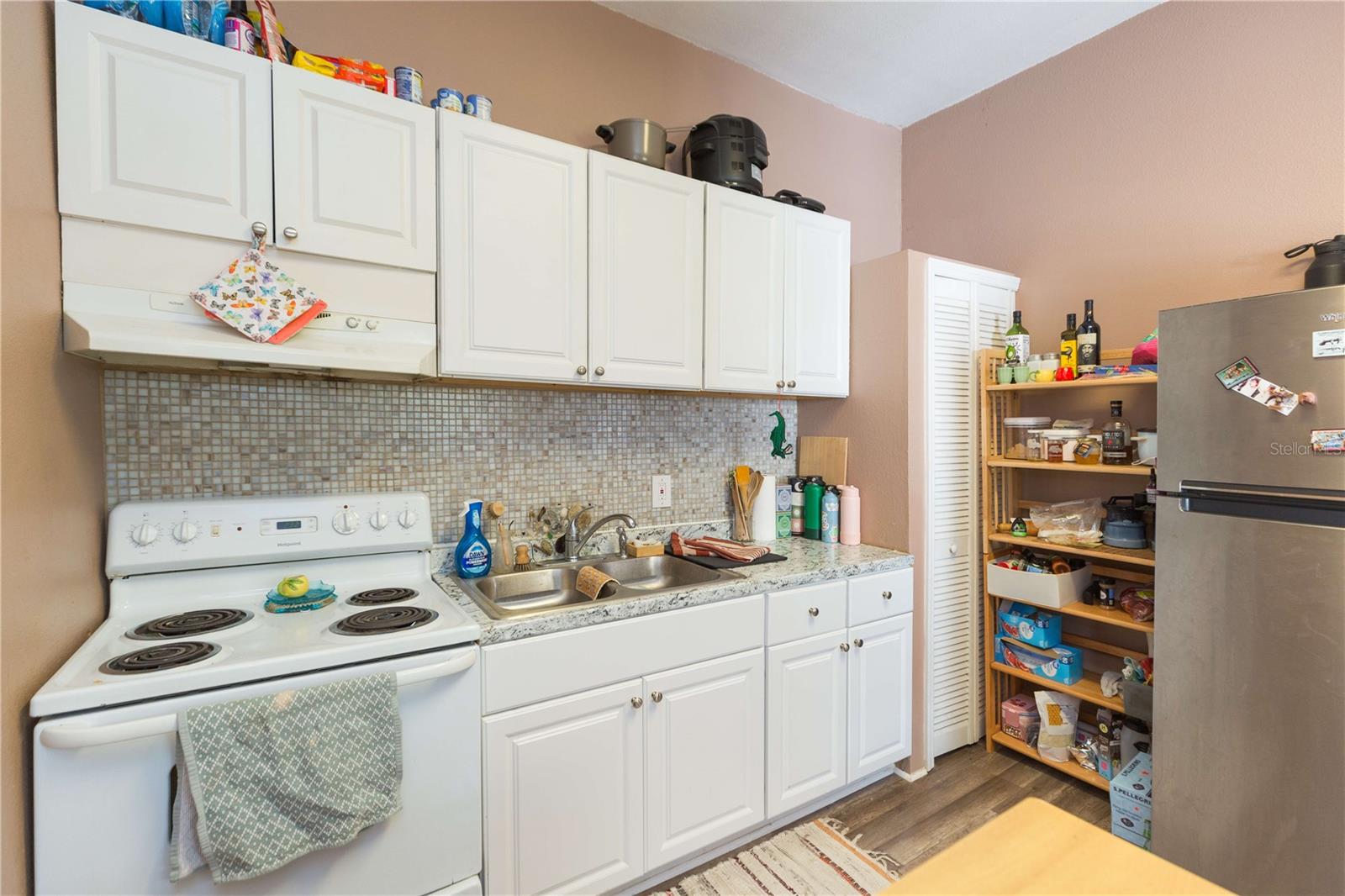 Image 32 of 36 For 2322 Cherry Street