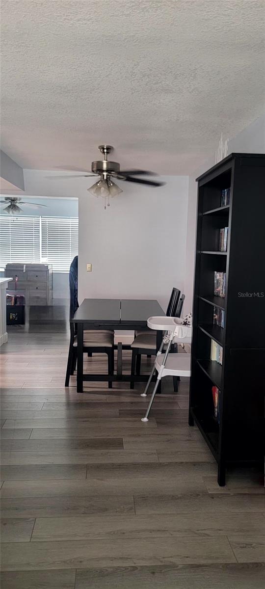 Image 10 of 28 For 1705 Ironwood Court E