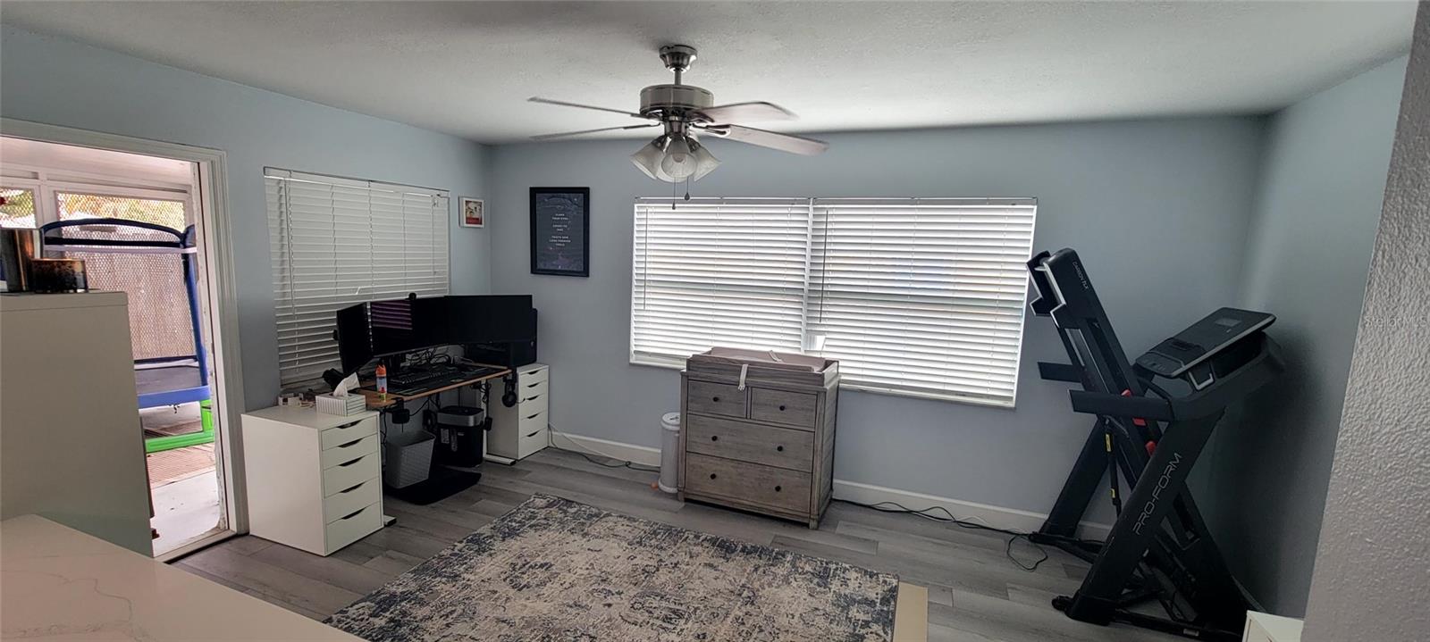 Image 7 of 28 For 1705 Ironwood Court E