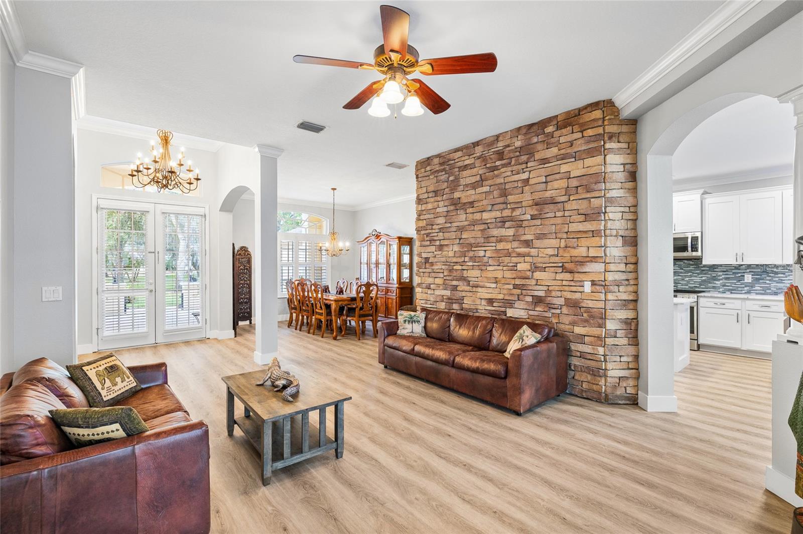 Image 9 of 62 For 5919 Jaegerglen Drive