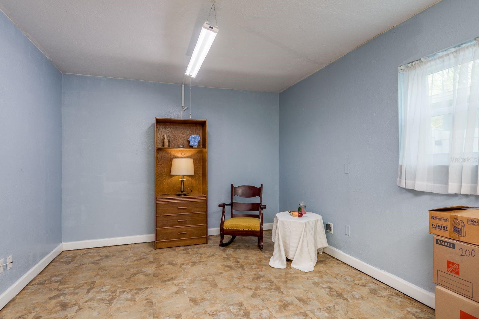 Image 17 of 50 For 6377 13th Avenue N