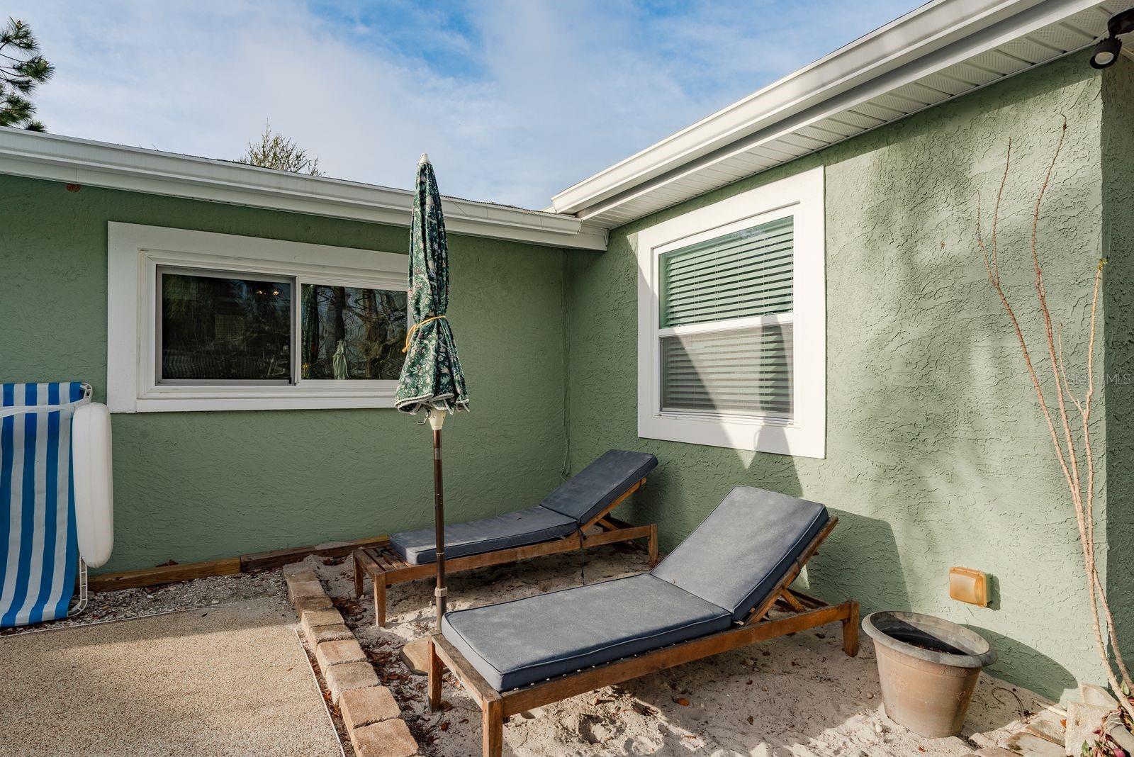 Image 36 of 50 For 6377 13th Avenue N