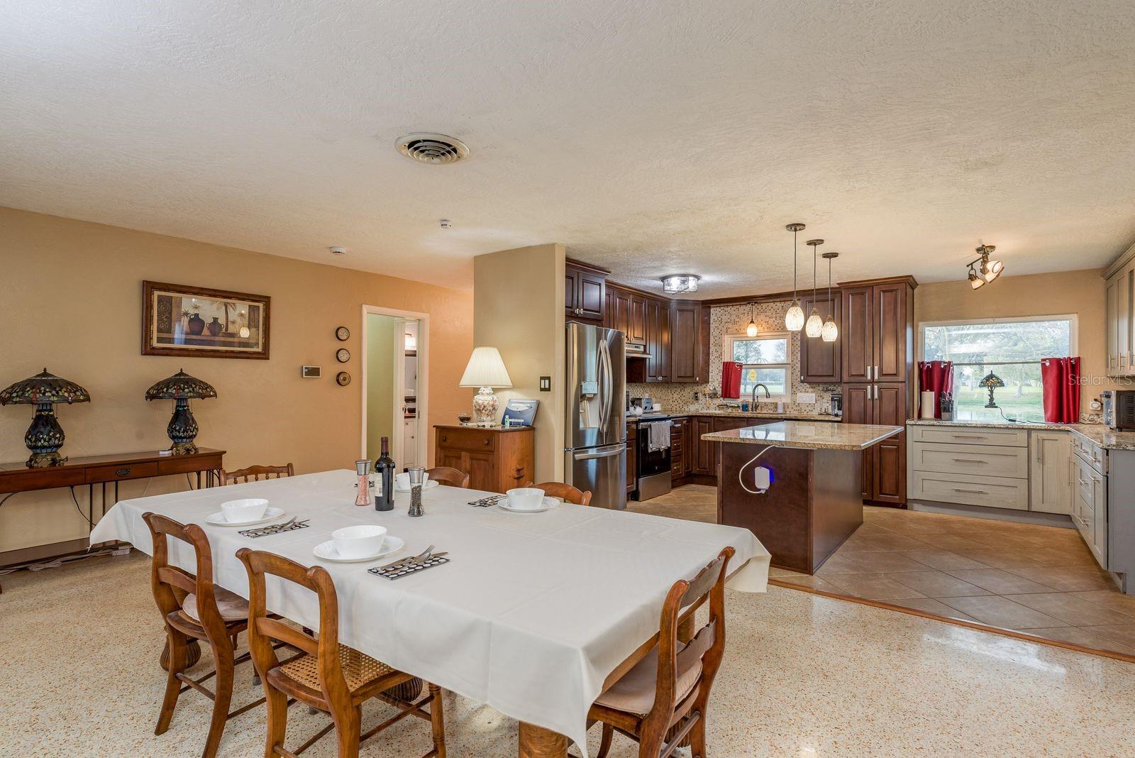 Image 8 of 50 For 6377 13th Avenue N