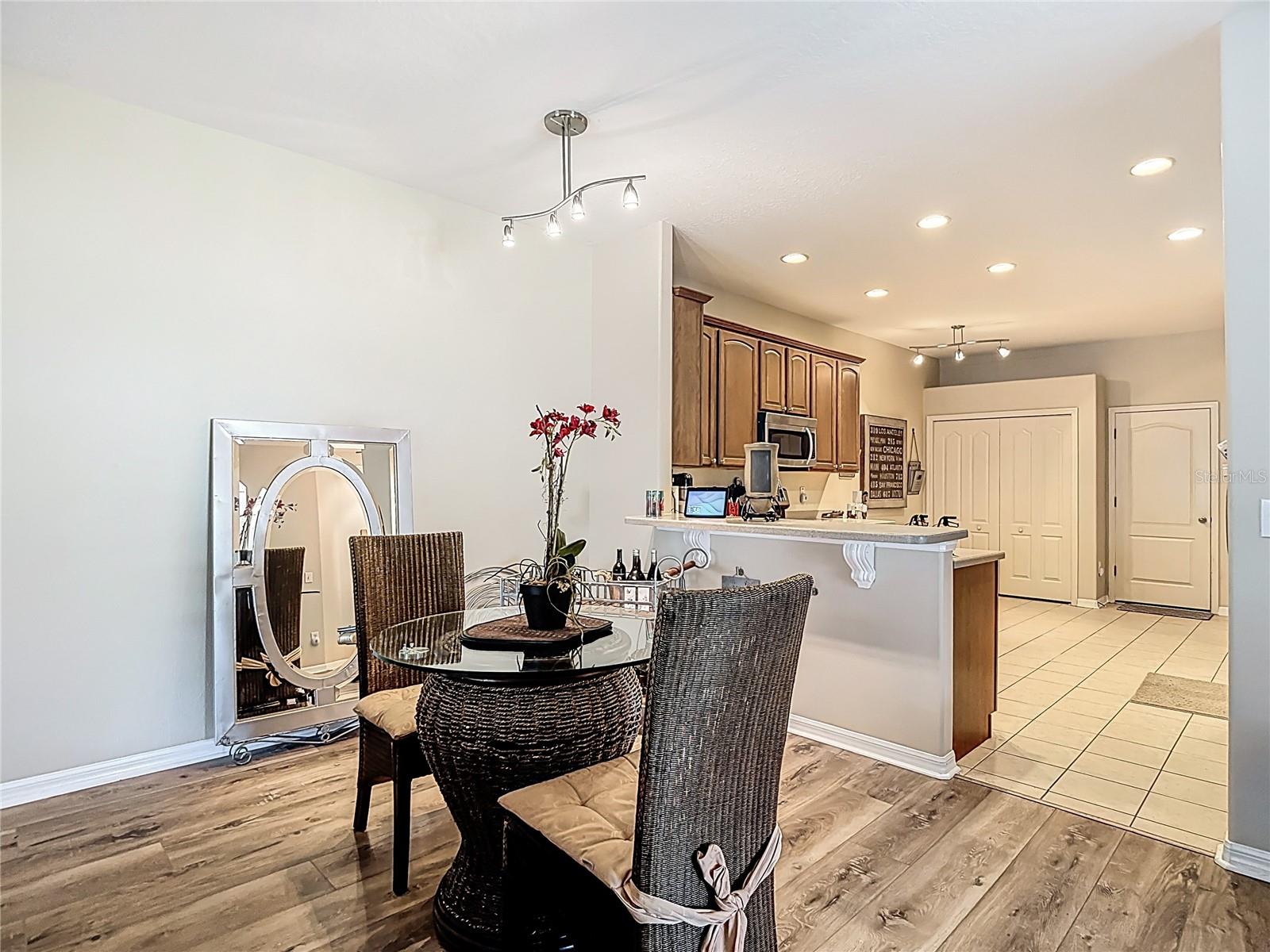 Image 19 of 48 For 31965 Stillmeadow Drive