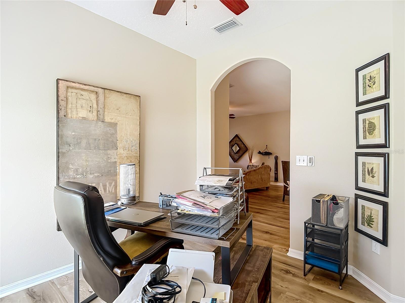 Image 26 of 48 For 31965 Stillmeadow Drive