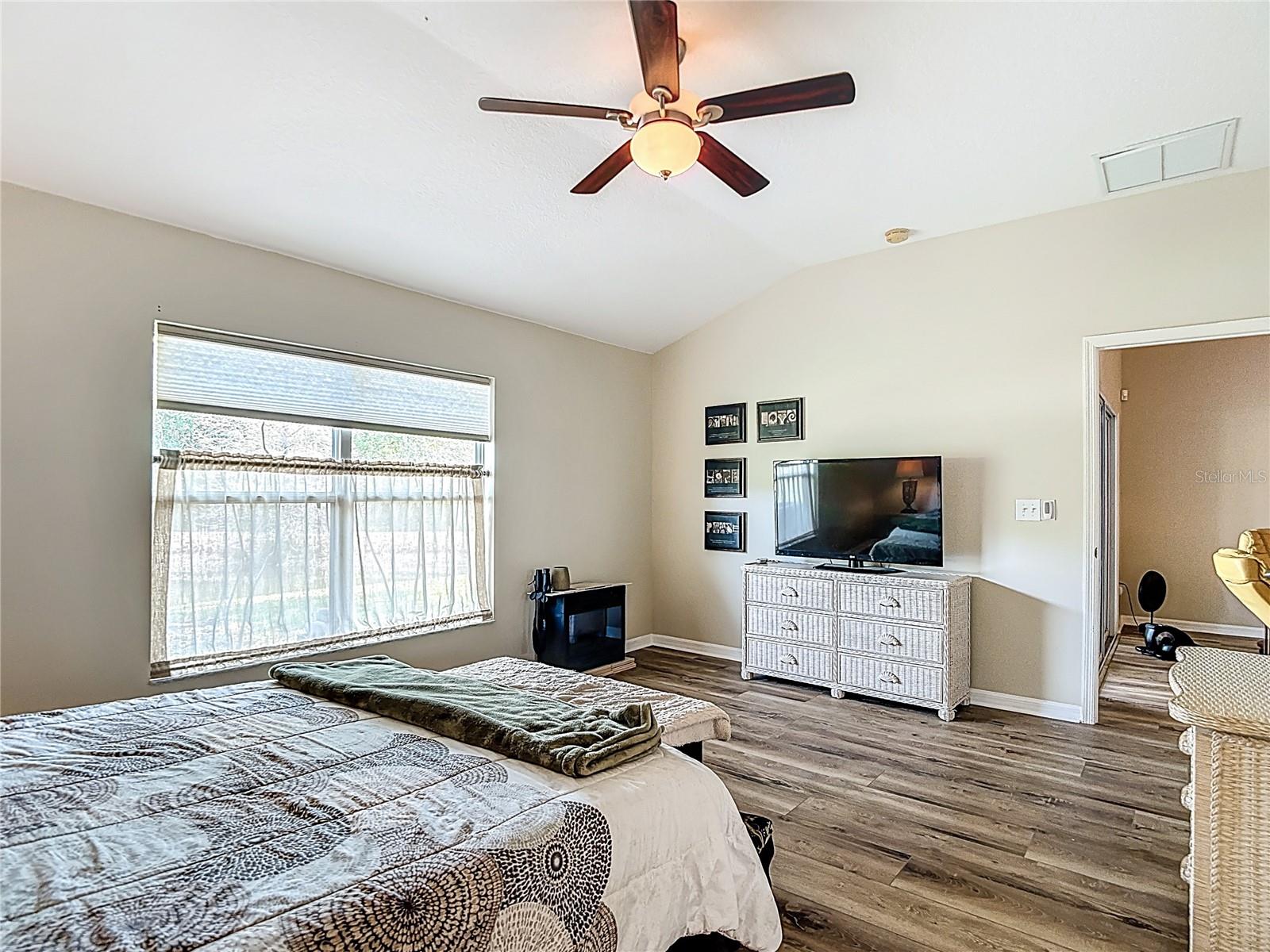 Image 7 of 48 For 31965 Stillmeadow Drive