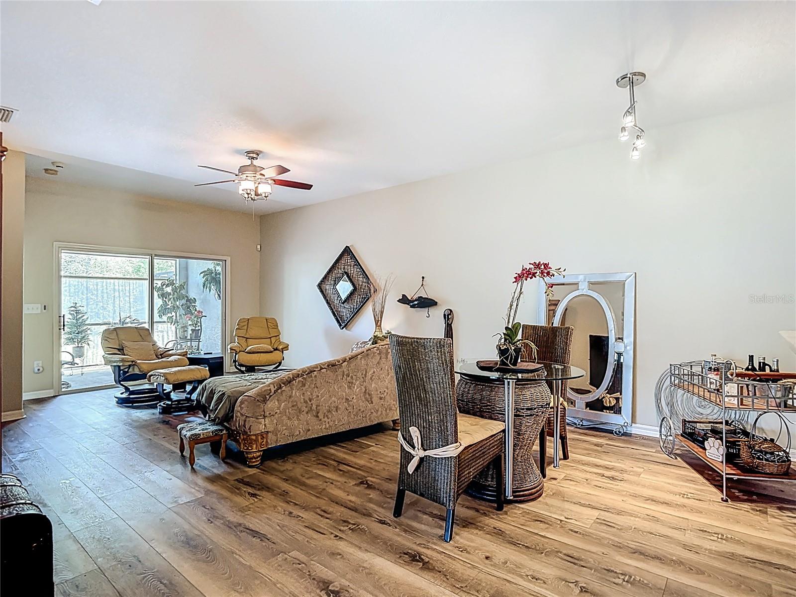 Image 8 of 48 For 31965 Stillmeadow Drive