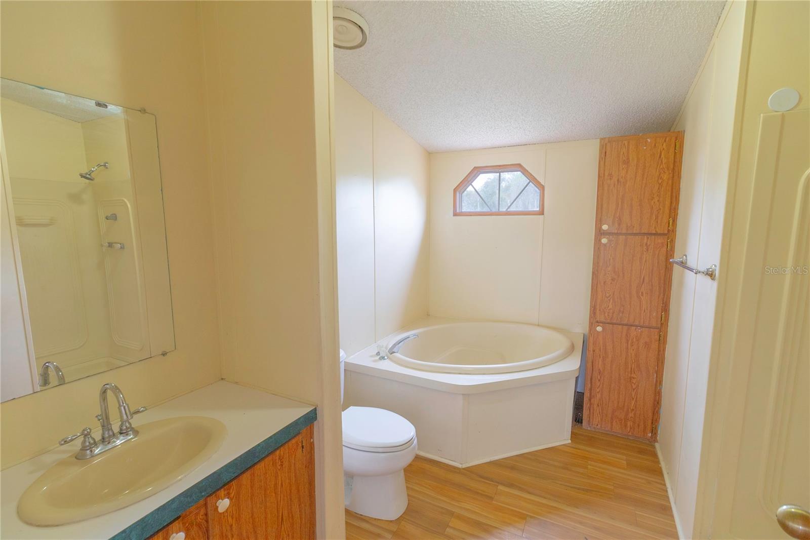 Image 13 of 22 For 4306 Tevalo Drive