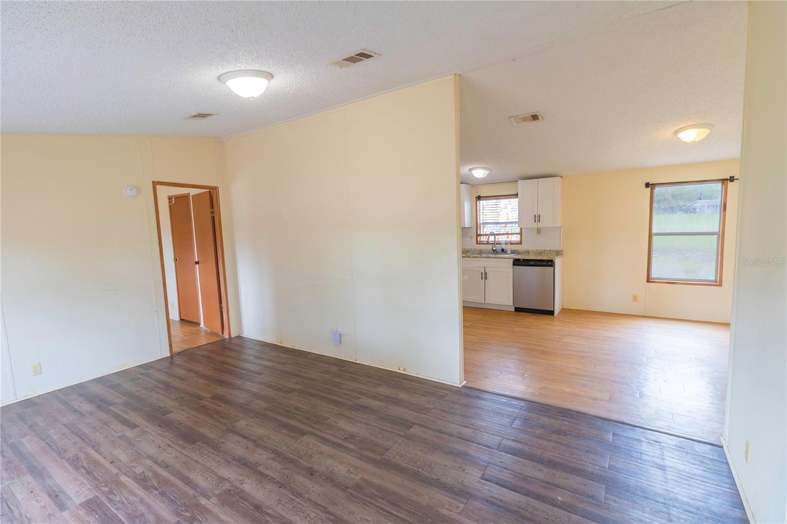 Image 6 of 22 For 4306 Tevalo Drive