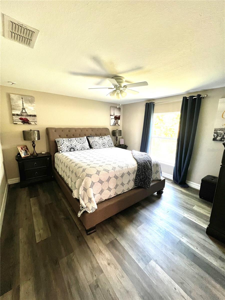 Image 11 of 18 For 705 Gilmore Avenue