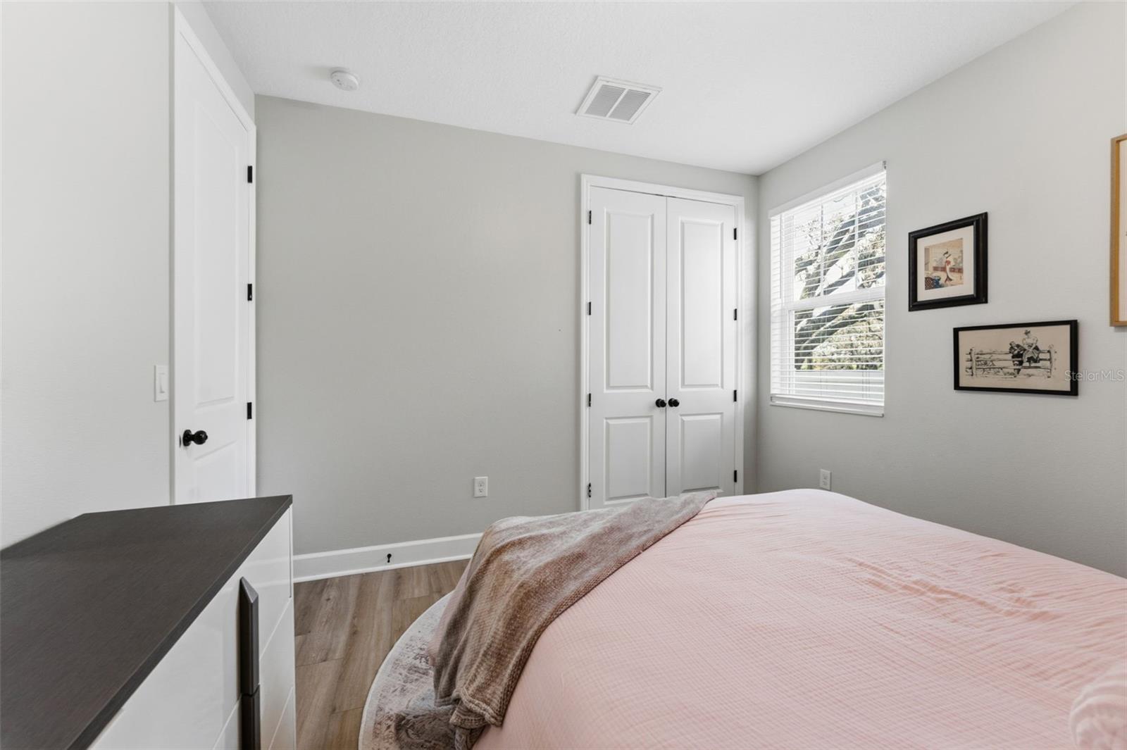 Image 37 of 49 For 3414 Riverview Drive