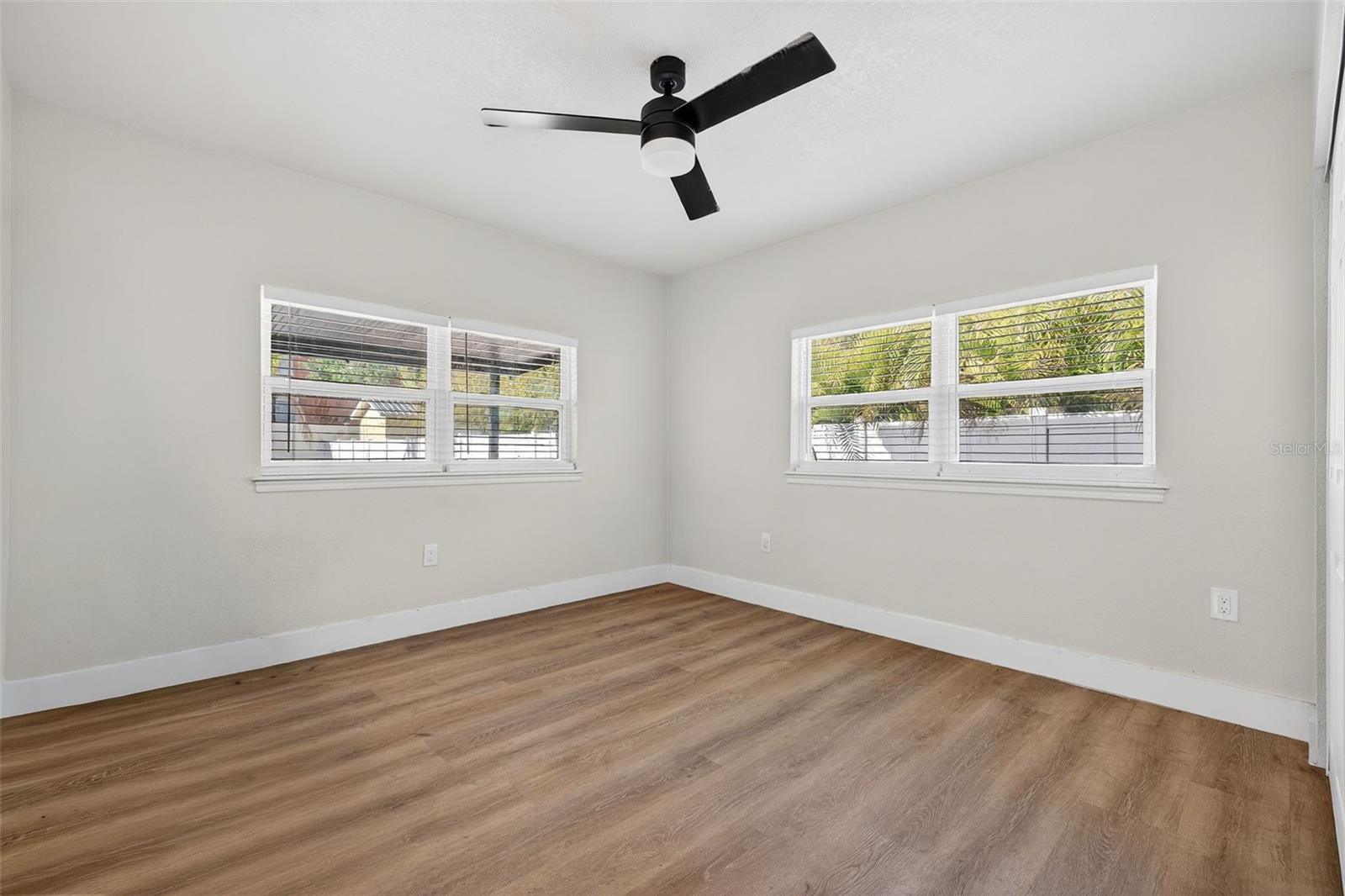 Image 19 of 30 For 4618 Pearl Avenue