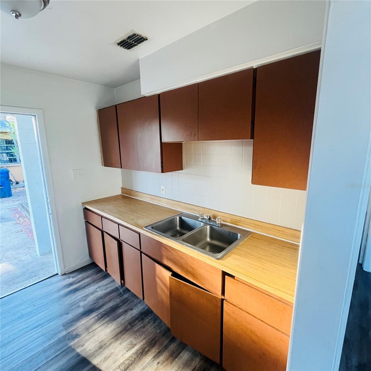 Image 8 of 22 For 3618 And 3616 Dr Martin Luther King Jr Blvd Boulevard