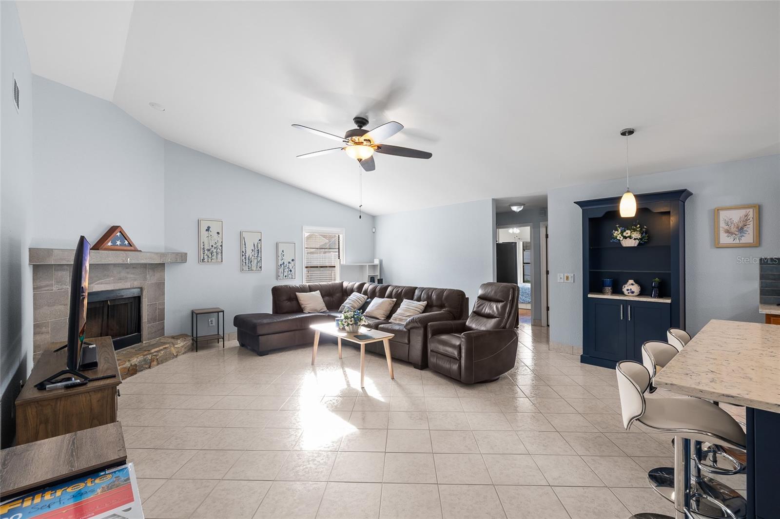 Image 14 of 34 For 6713 Leeward Isle Way