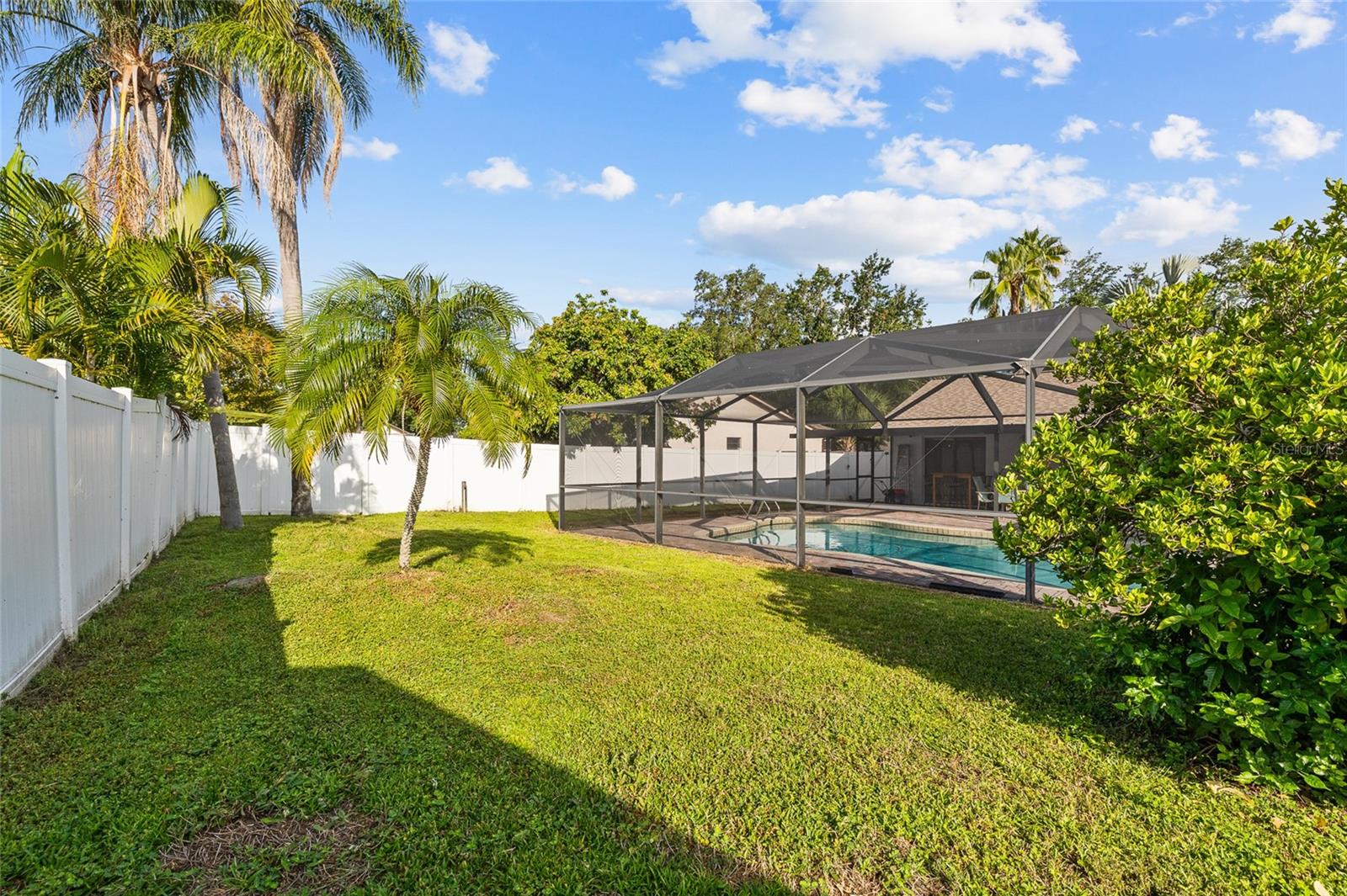 Image 33 of 34 For 6713 Leeward Isle Way