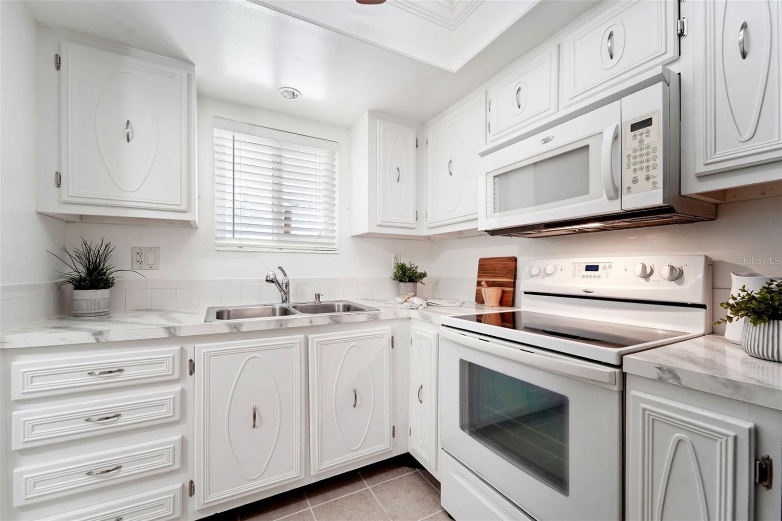 Image 9 of 21 For 801 83rd Avenue N 107