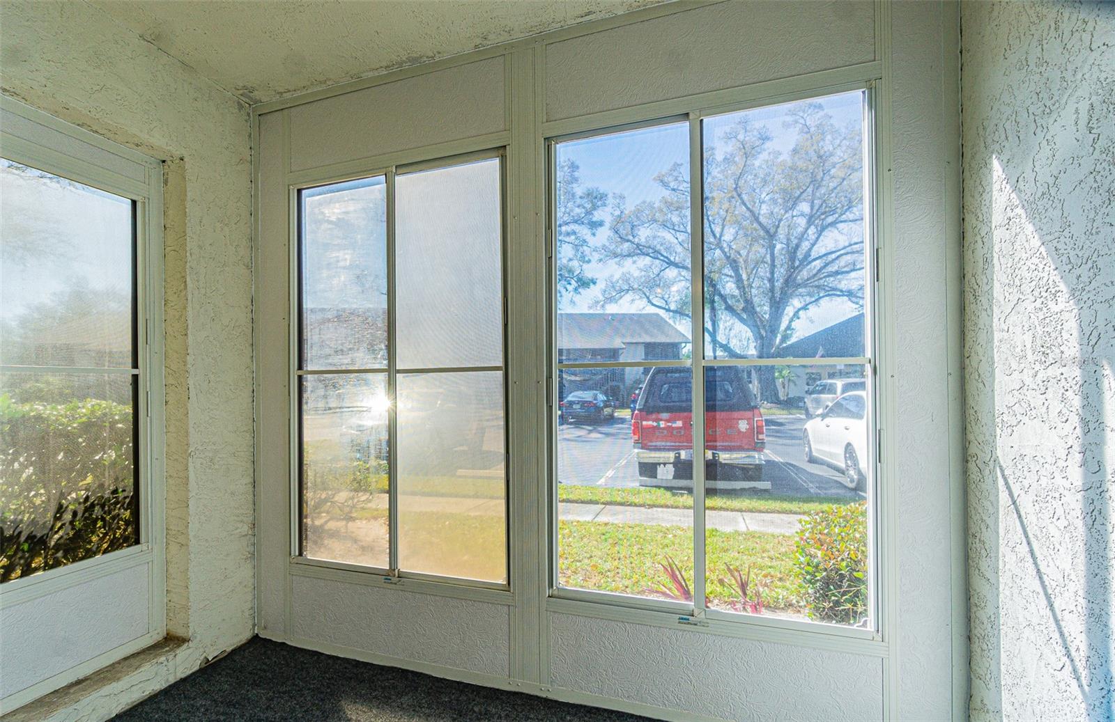 Image 20 of 27 For 11201 122nd Avenue 197