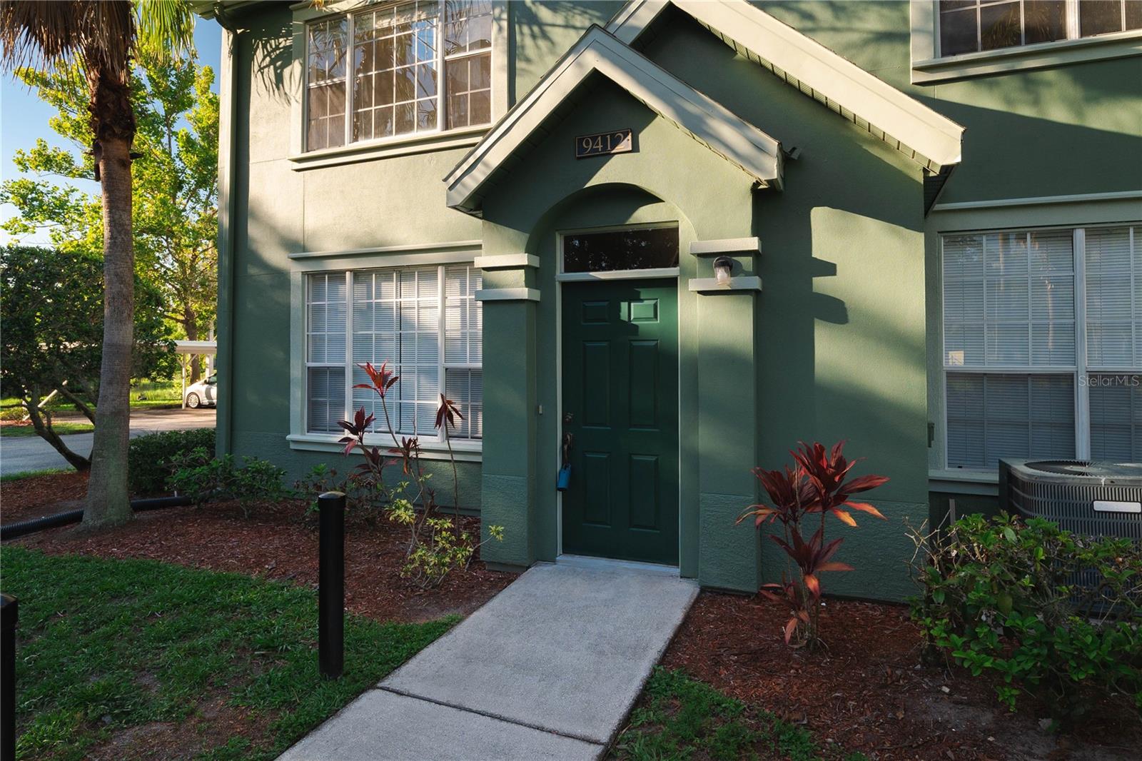 Image 30 of 38 For 9412 Lake Chase Island Way 9412