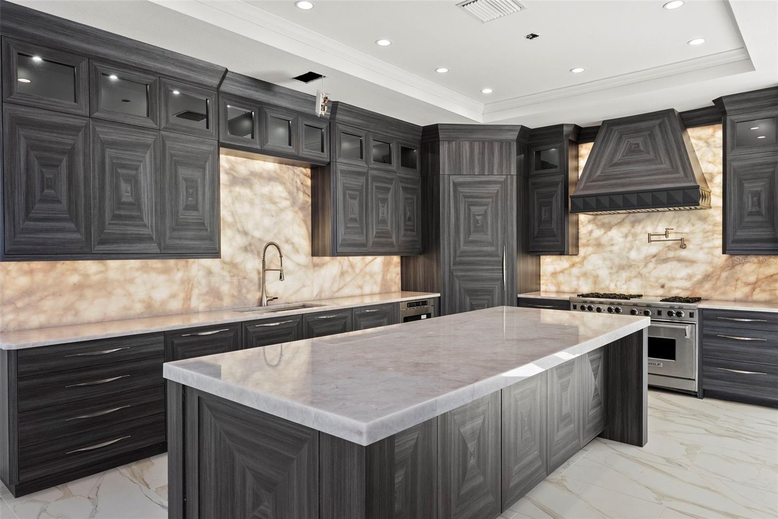 Image 22 of 100 For 8609 Dolce Vita Lane