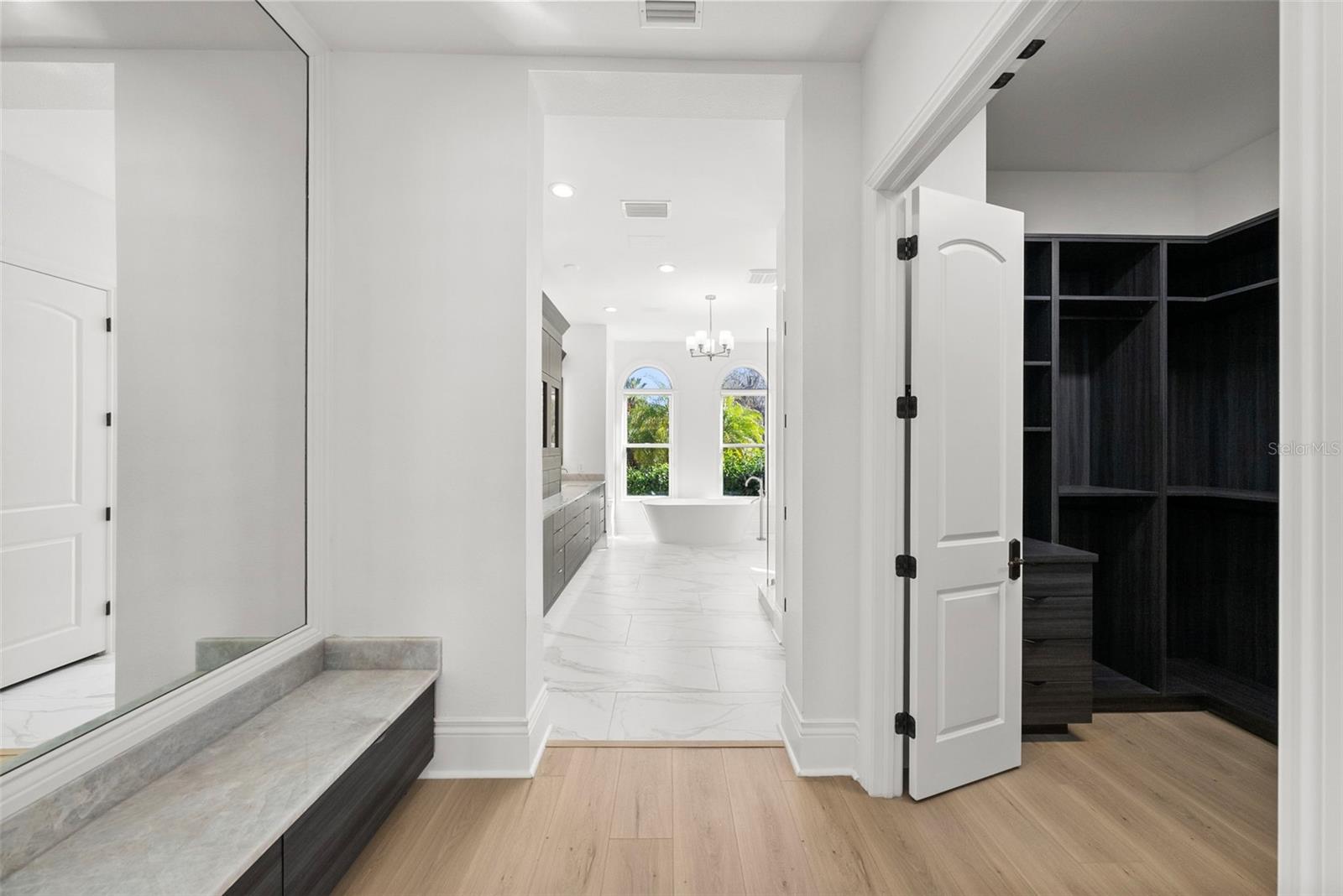 Image 30 of 100 For 8609 Dolce Vita Lane