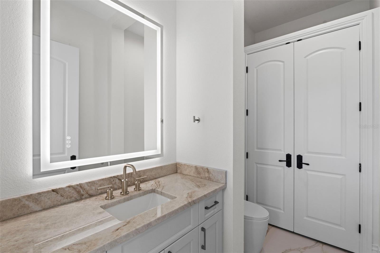 Image 48 of 100 For 8609 Dolce Vita Lane