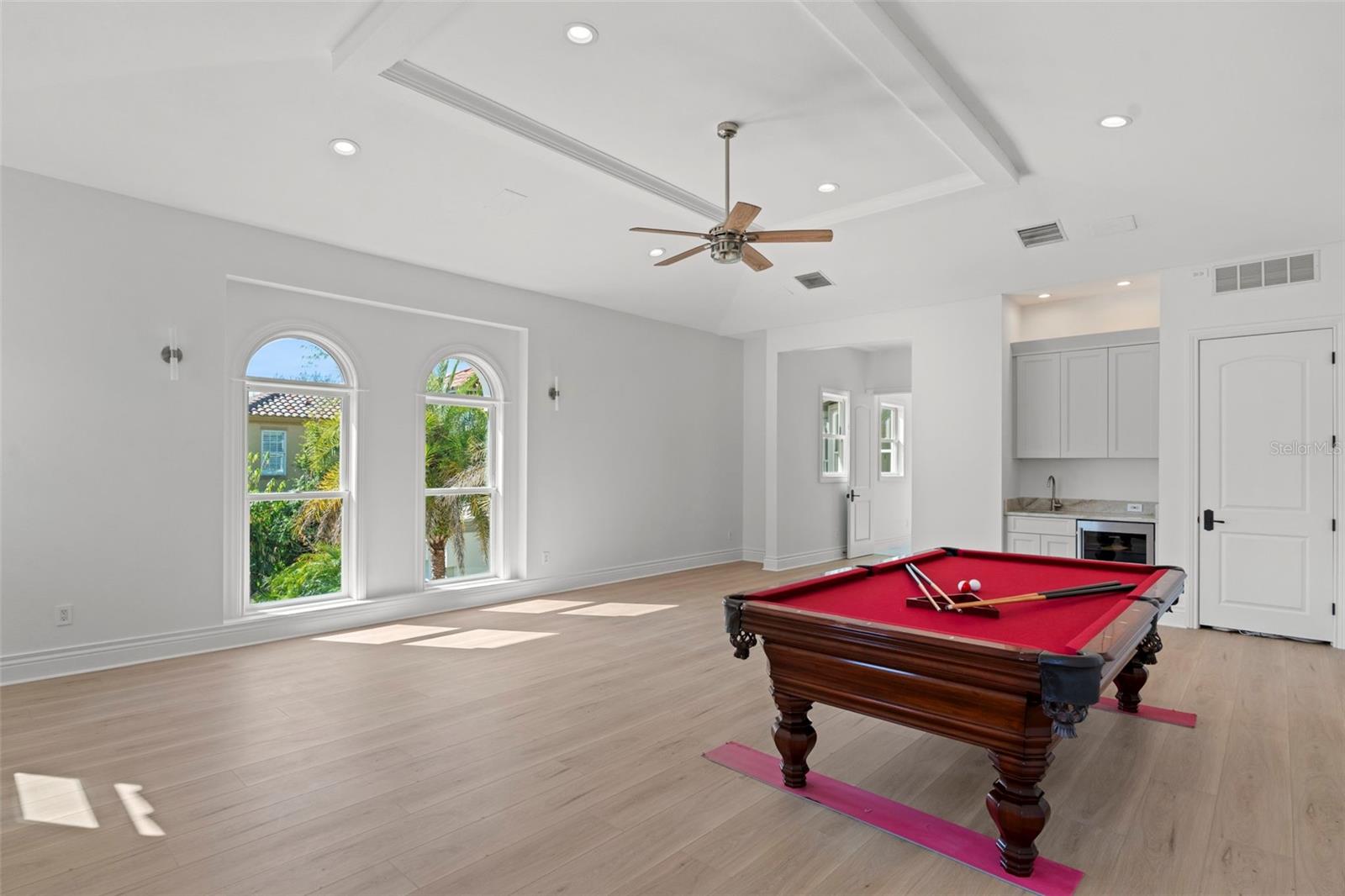 Image 50 of 100 For 8609 Dolce Vita Lane