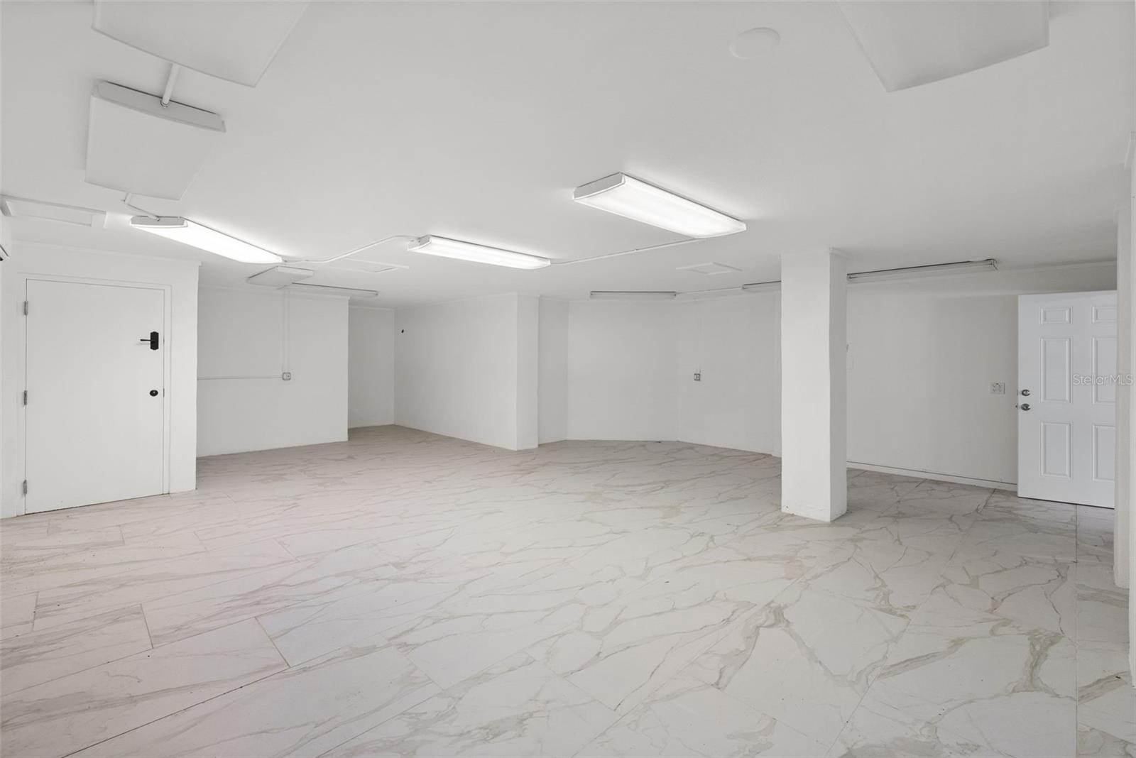 Image 62 of 100 For 8609 Dolce Vita Lane