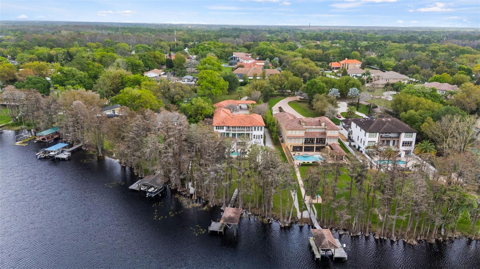 Image 90 of 100 For 8609 Dolce Vita Lane