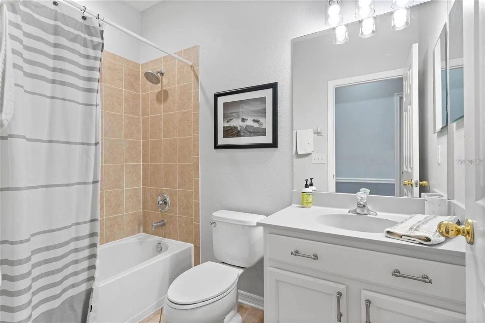 Image 25 of 36 For 1122 Nashville Drive