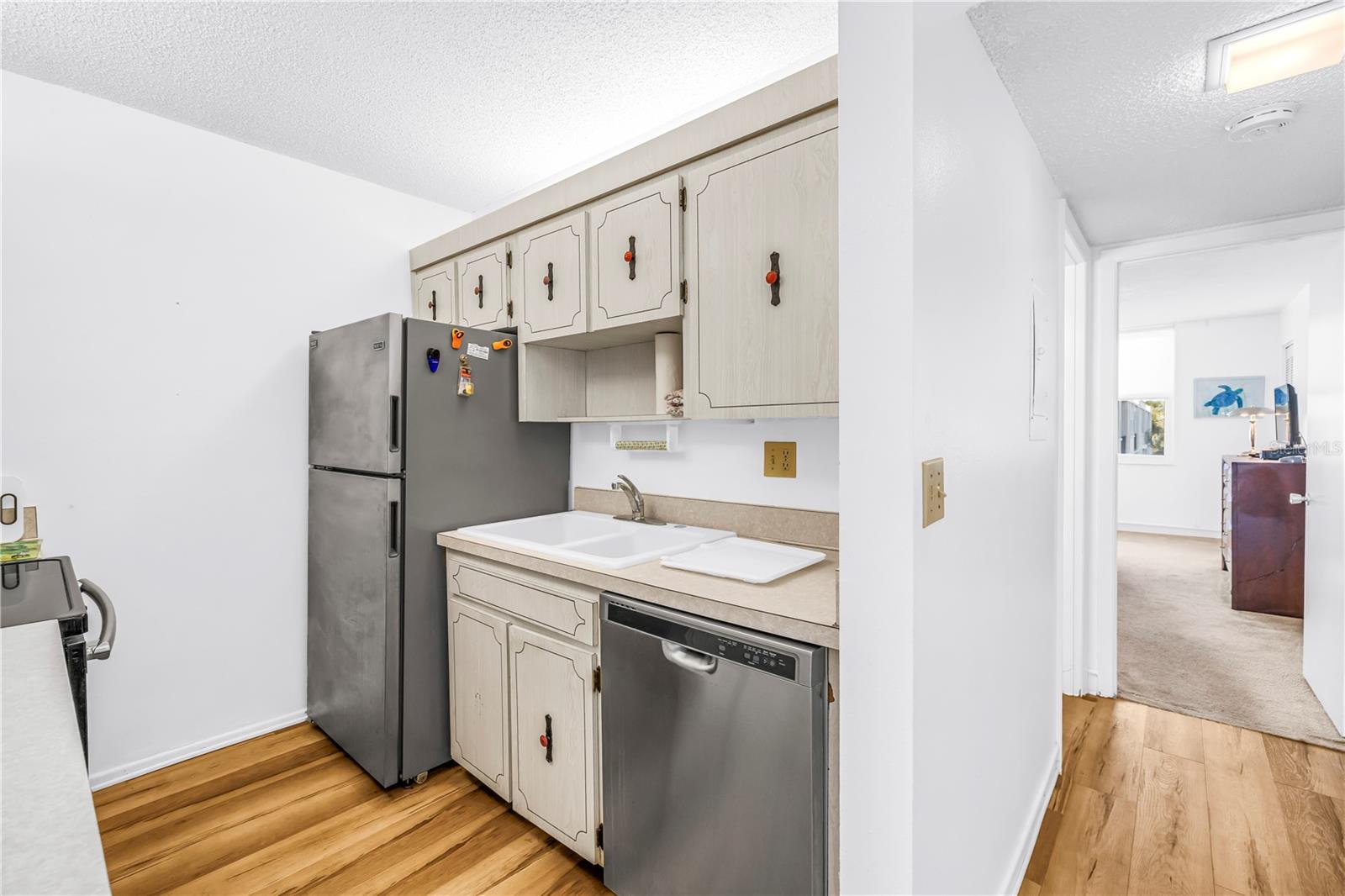 Image 11 of 30 For 7401 Bay Island Drive S 328