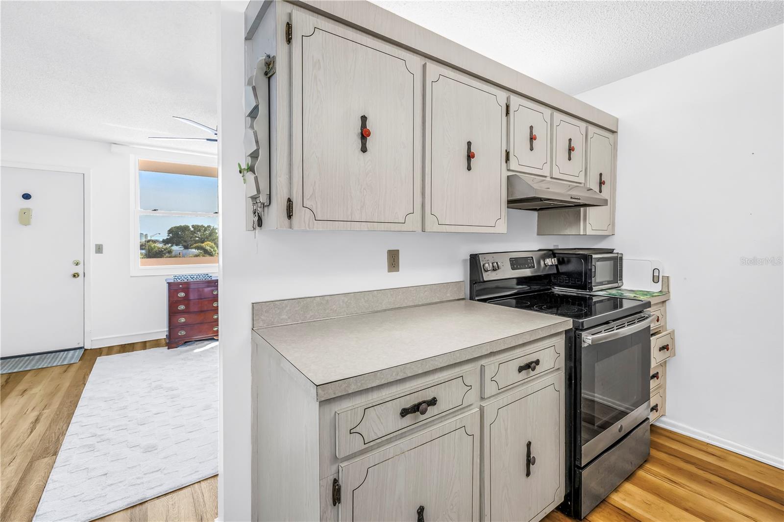 Image 12 of 30 For 7401 Bay Island Drive S 328