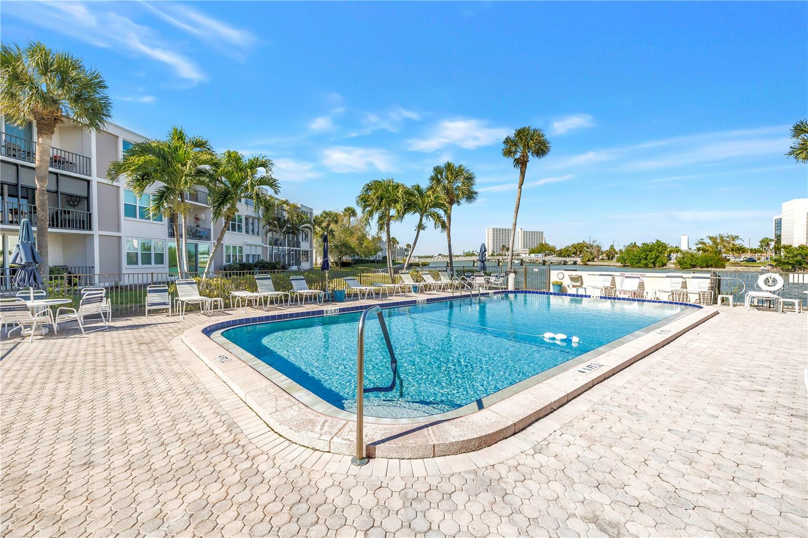 Image 23 of 30 For 7401 Bay Island Drive S 328