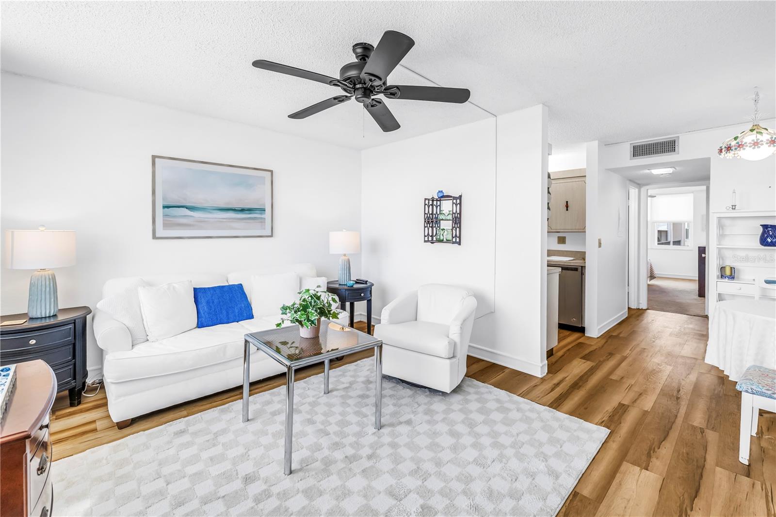 Image 6 of 30 For 7401 Bay Island Drive S 328