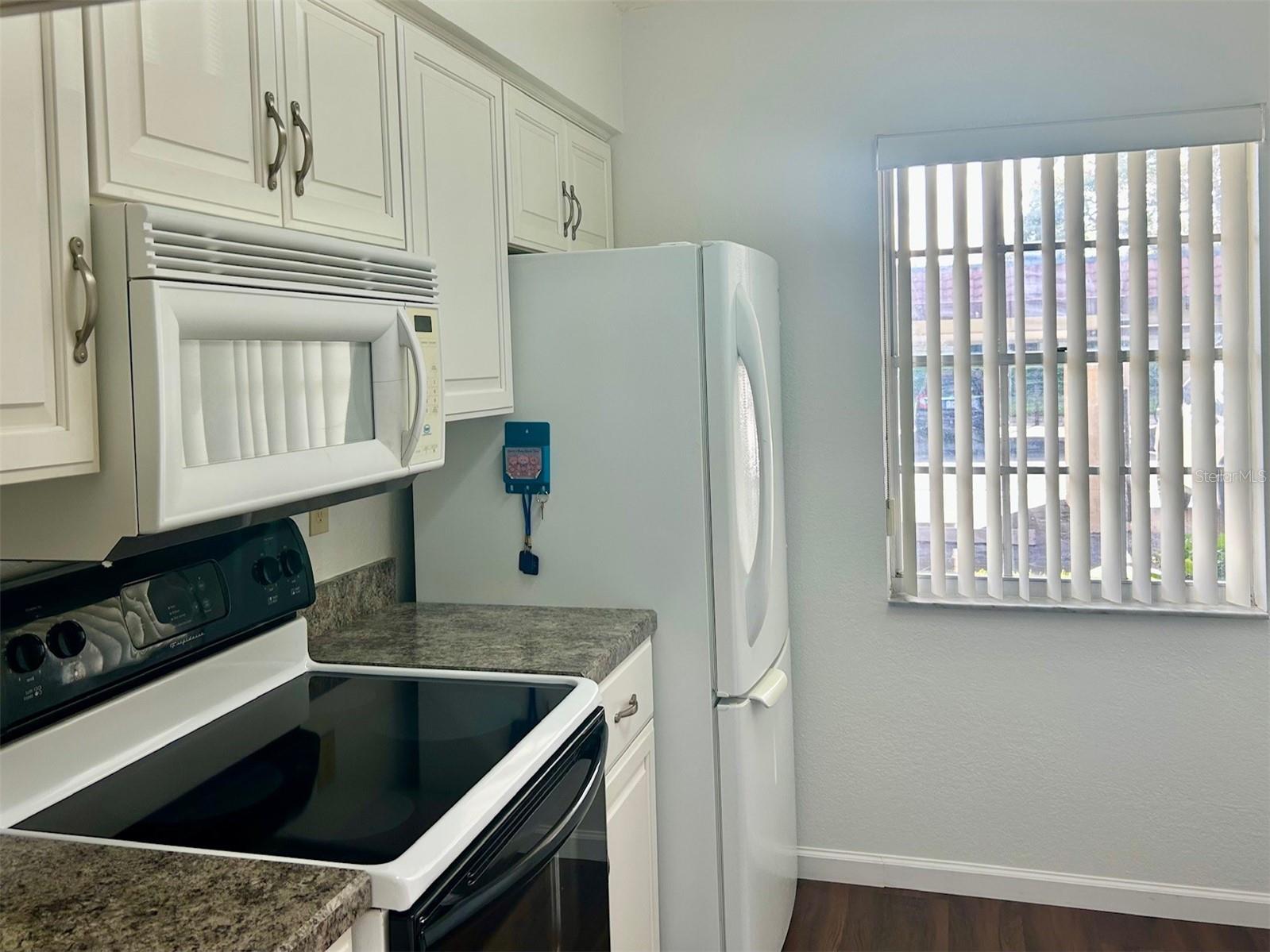 Image 3 of 17 For 1701 Pinehurst Road 18c