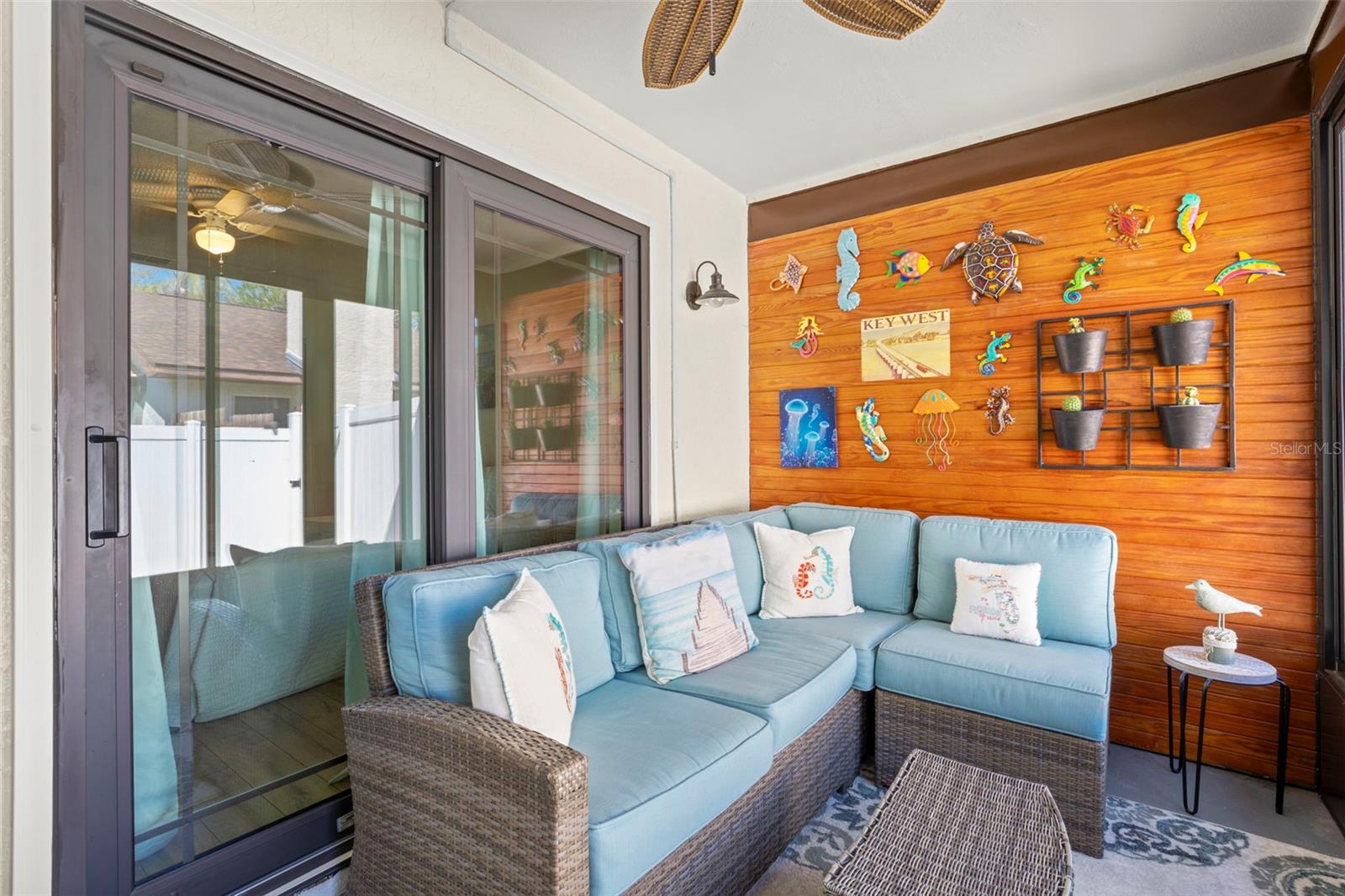 Image 22 of 32 For 2020 Dover Court