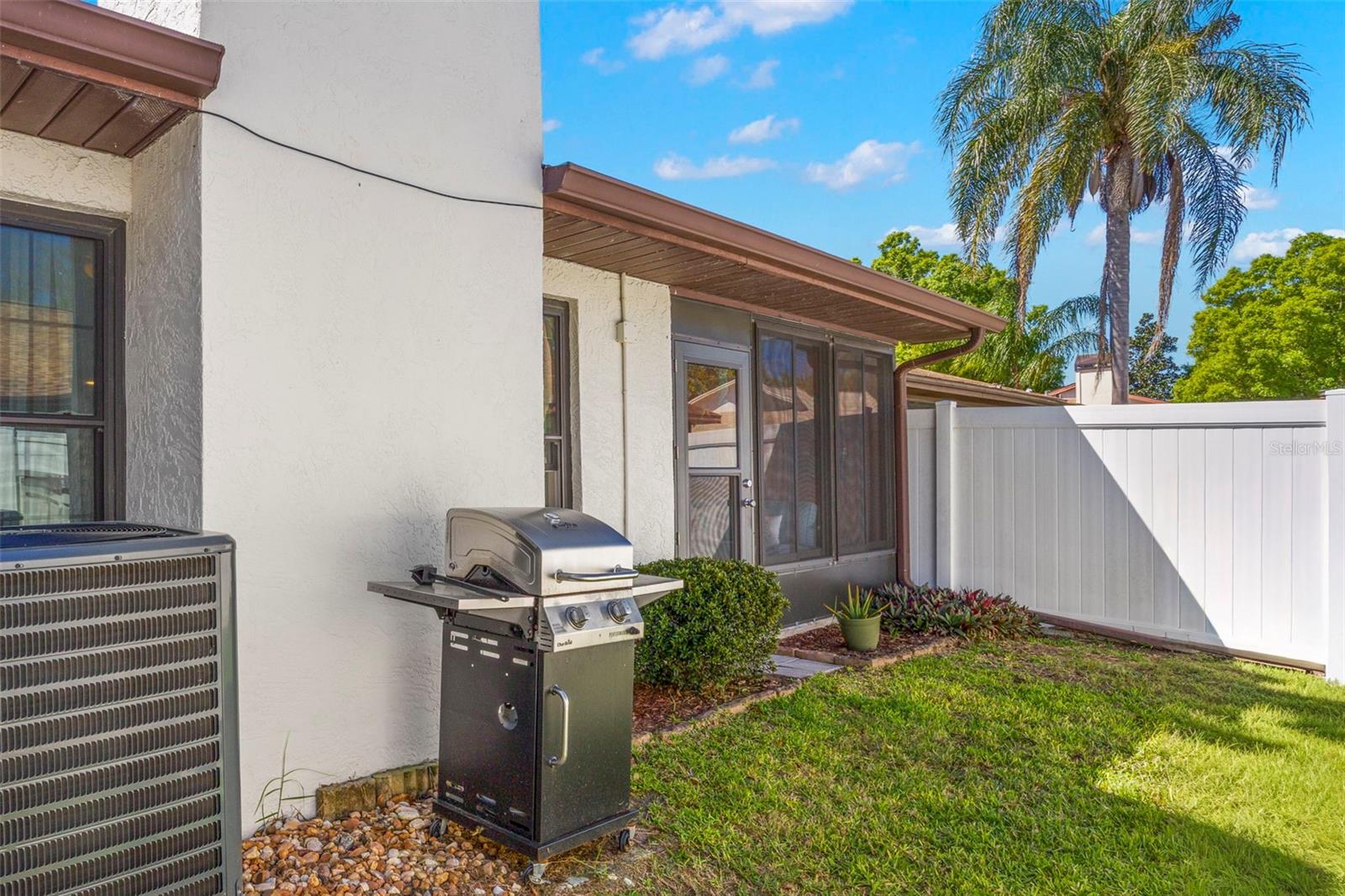 Image 25 of 32 For 2020 Dover Court