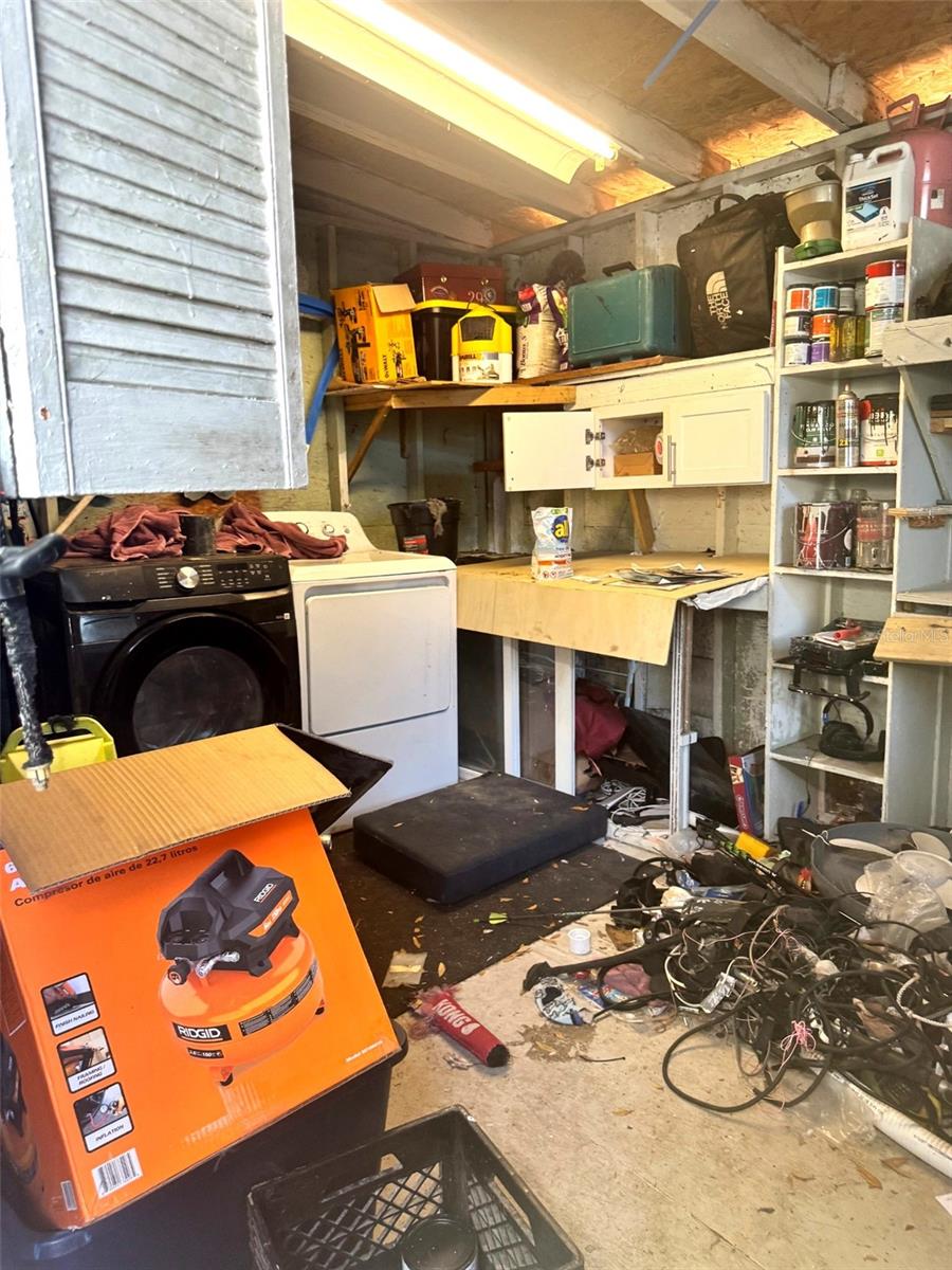 Image 33 of 50 For 505 Columbus Drive