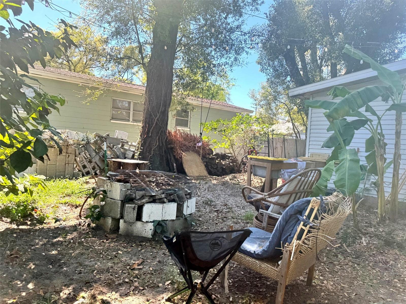 Image 35 of 50 For 505 Columbus Drive