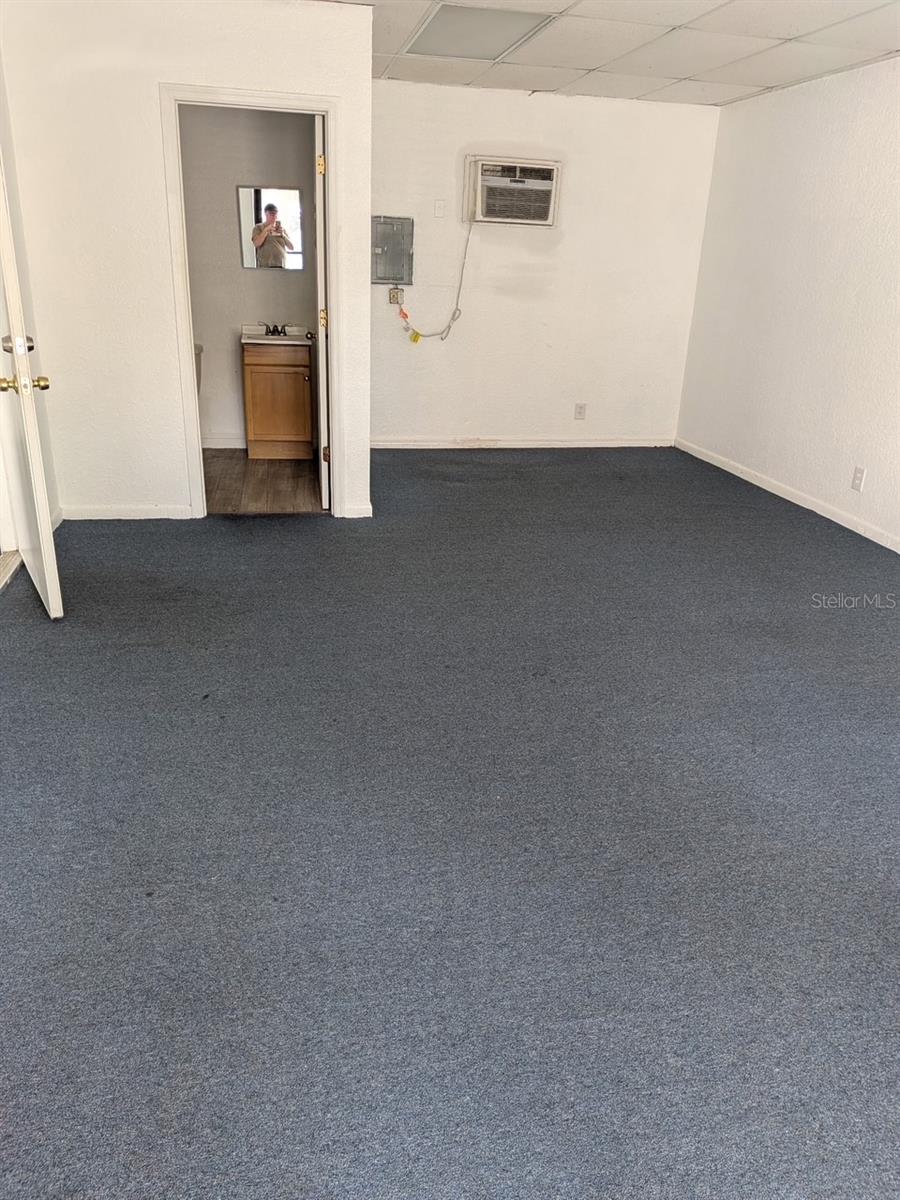 Image 3 of 4 For 5650 Park Boulevard N 7