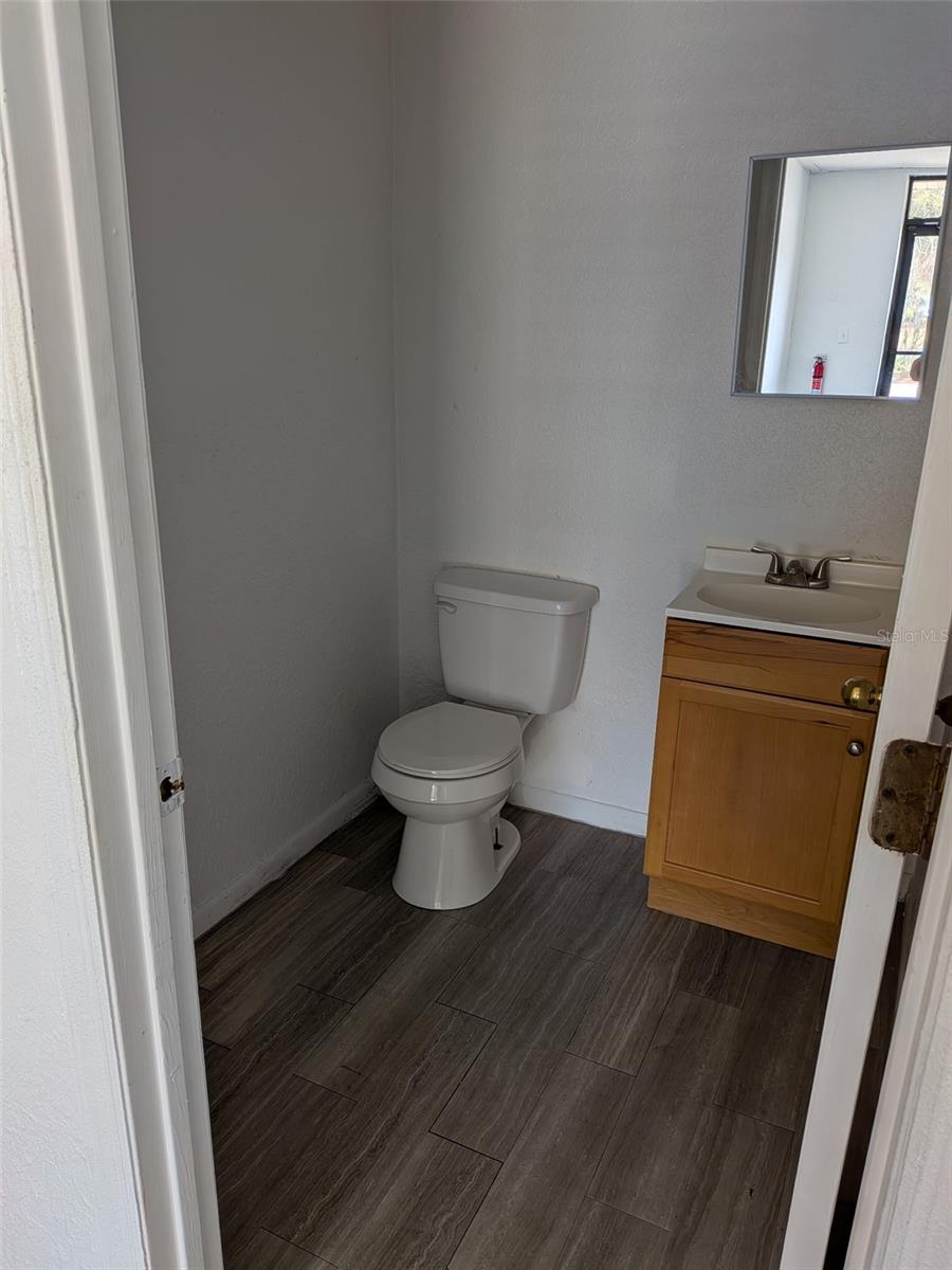 Image 4 of 4 For 5650 Park Boulevard N 7