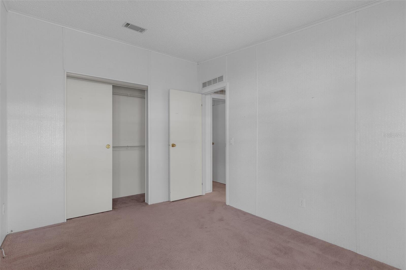 Image 27 of 36 For 7482 Dinsmore Street