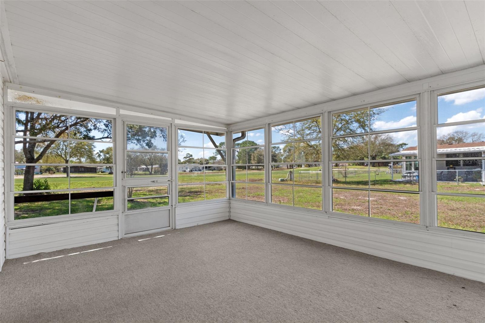 Image 30 of 36 For 7482 Dinsmore Street