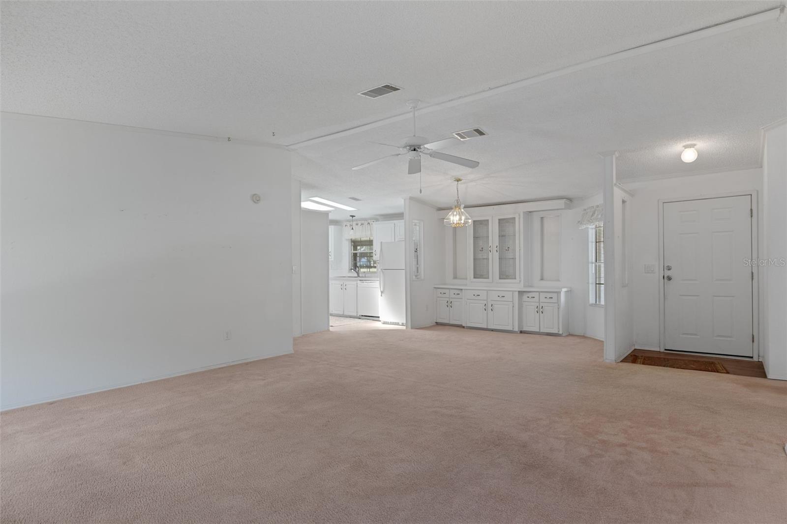 Image 8 of 36 For 7482 Dinsmore Street