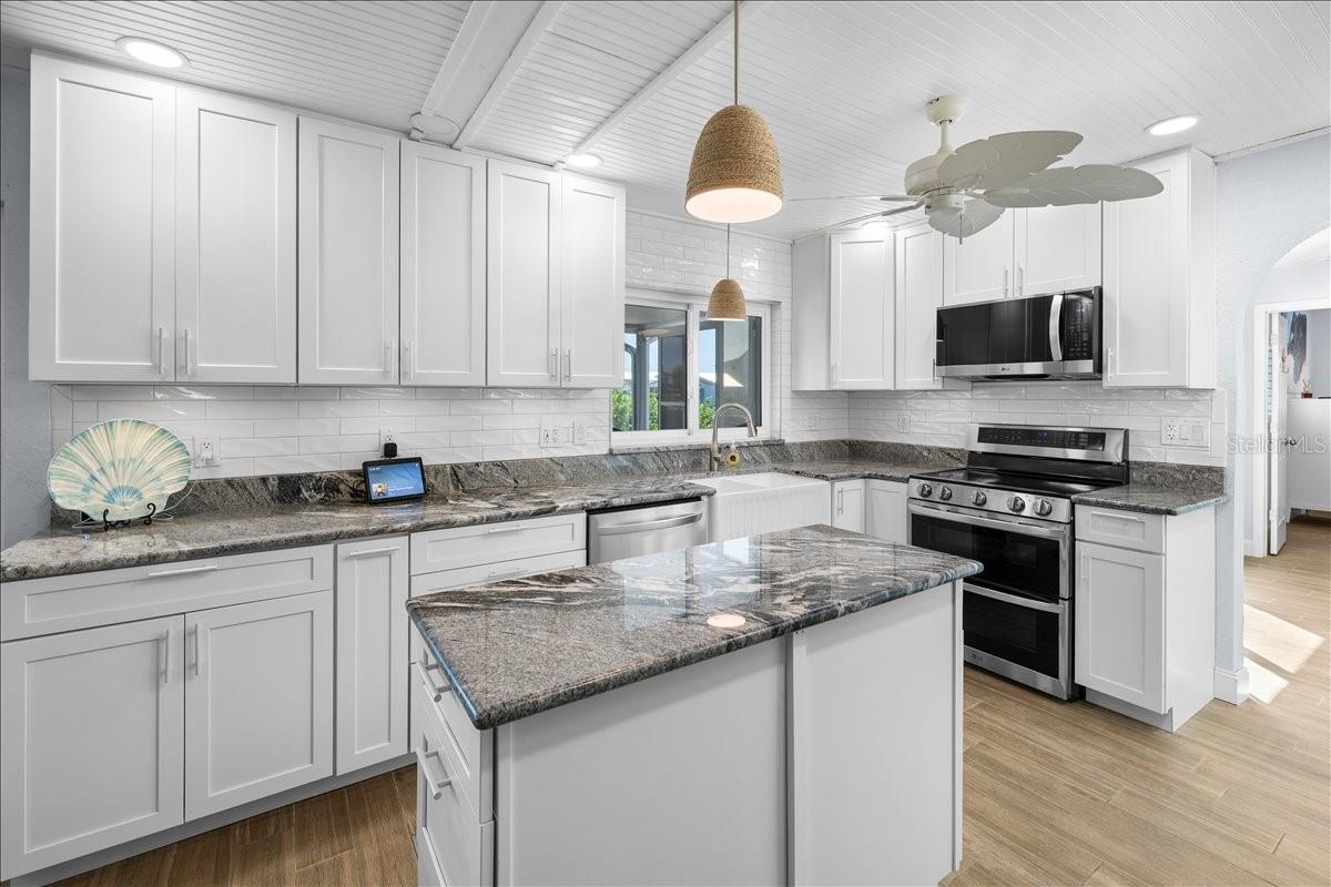 Image 11 of 39 For 4208 Des Prez Court