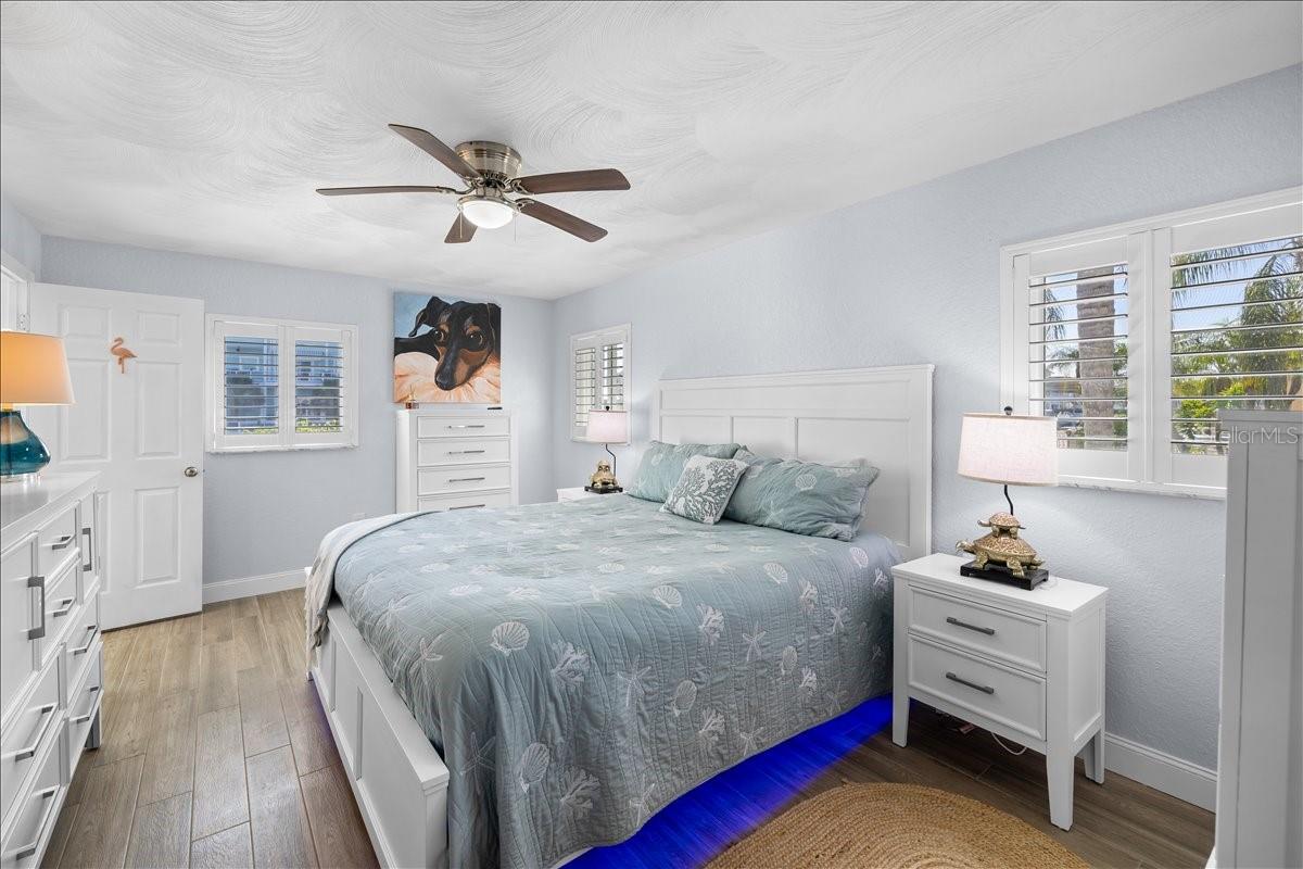 Image 15 of 39 For 4208 Des Prez Court