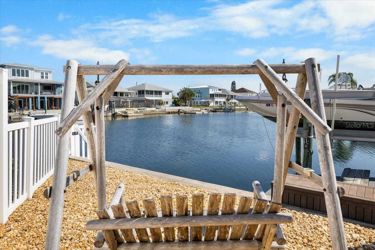 Image 27 of 39 For 4208 Des Prez Court