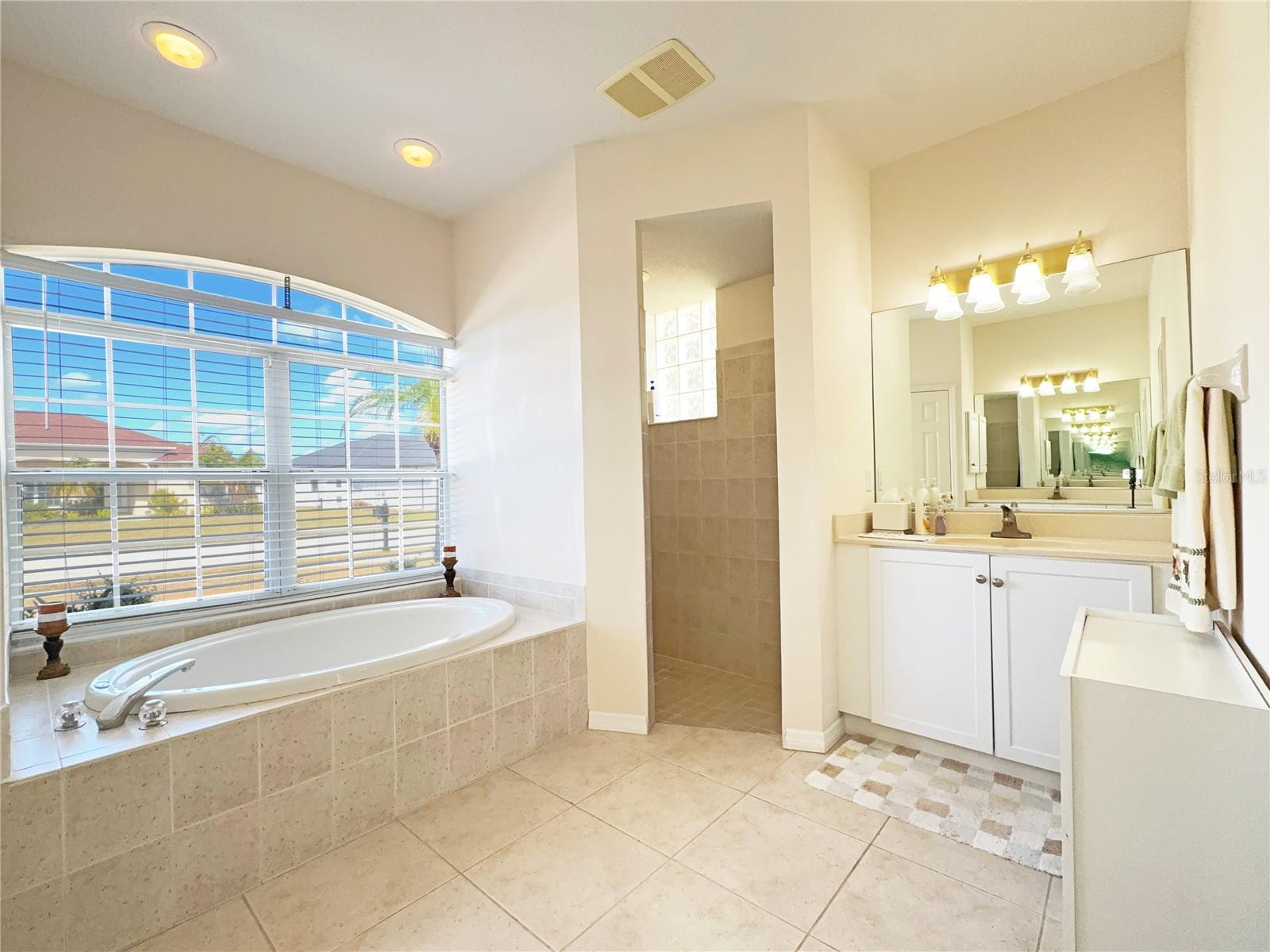 Image 15 of 42 For 9011 Province Street